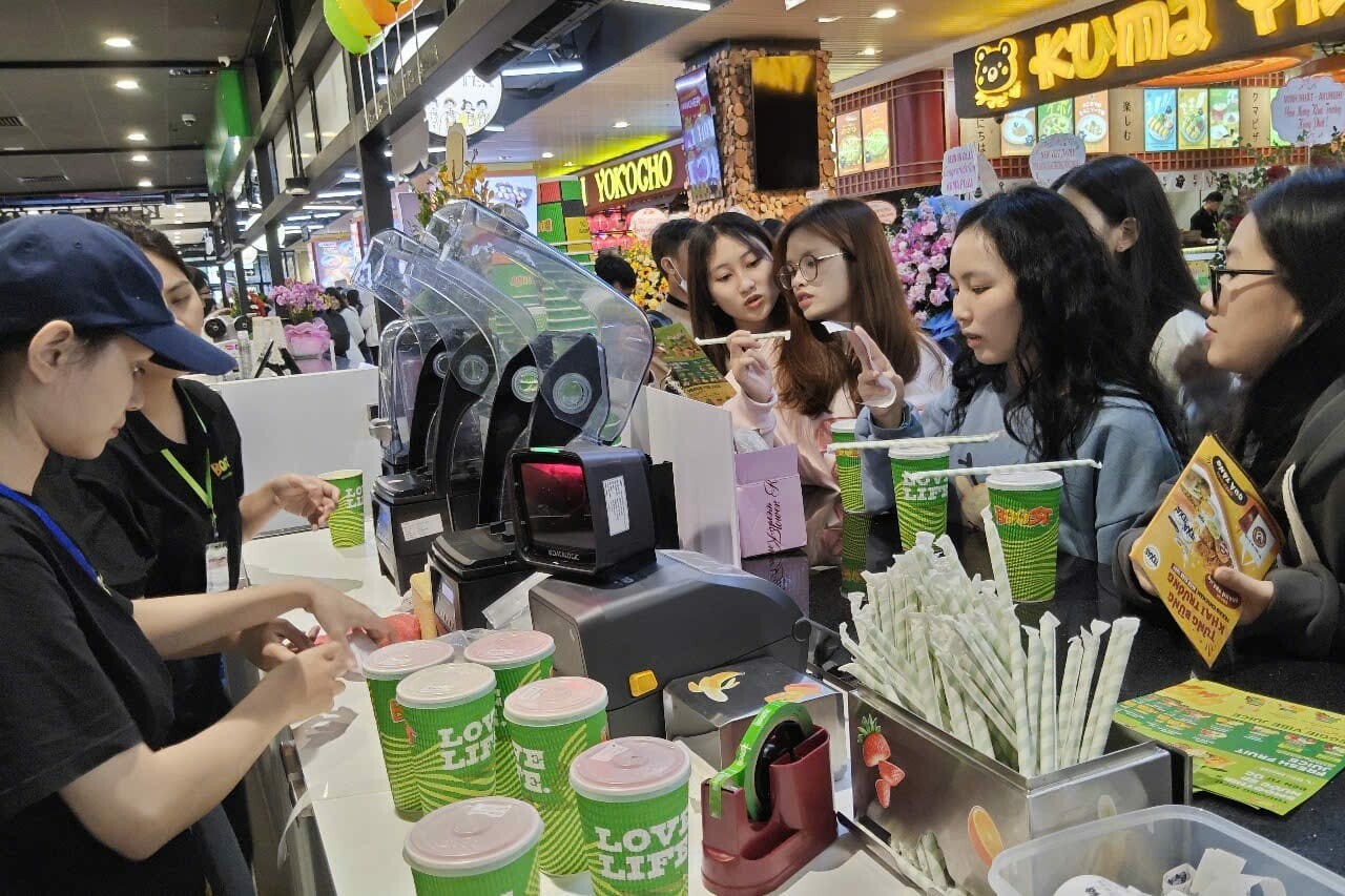 Thực Phẩm và NGK Boost Juice Việt Nam 1