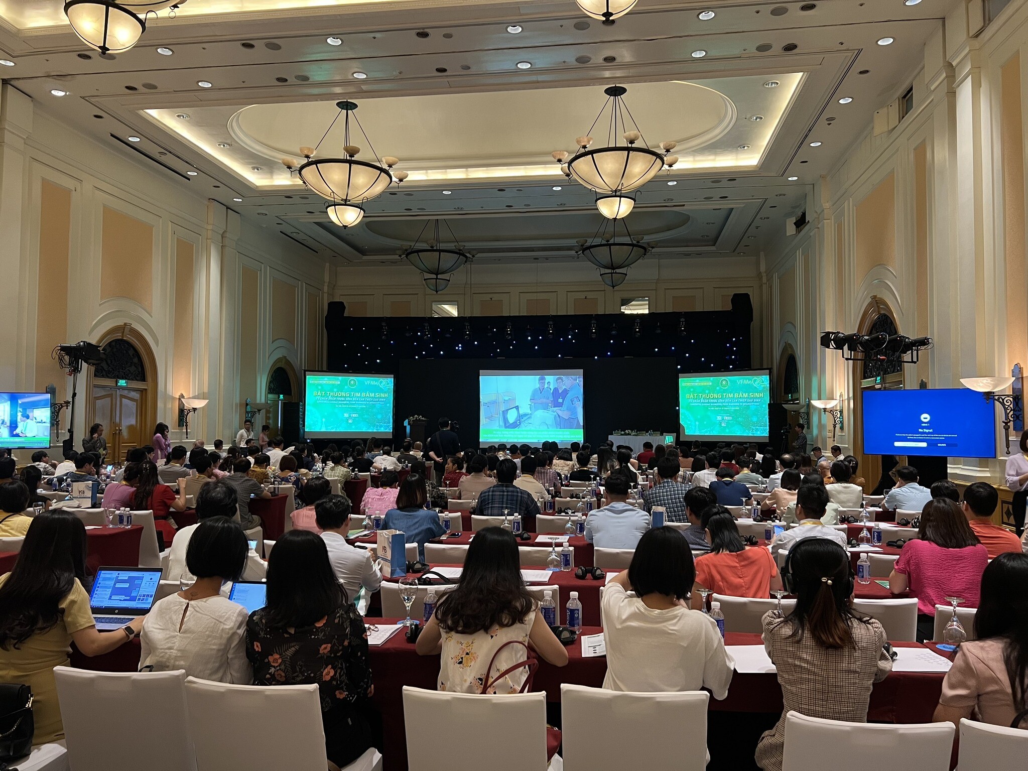 ĐẦU TƯ THIẾT BỊ Y TẾ AN VIỆT 3