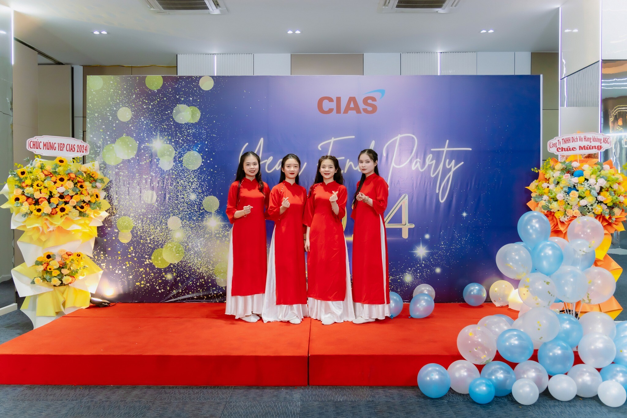 Dịch Vụ Sân Bay Quốc Tế Cam Ranh 5