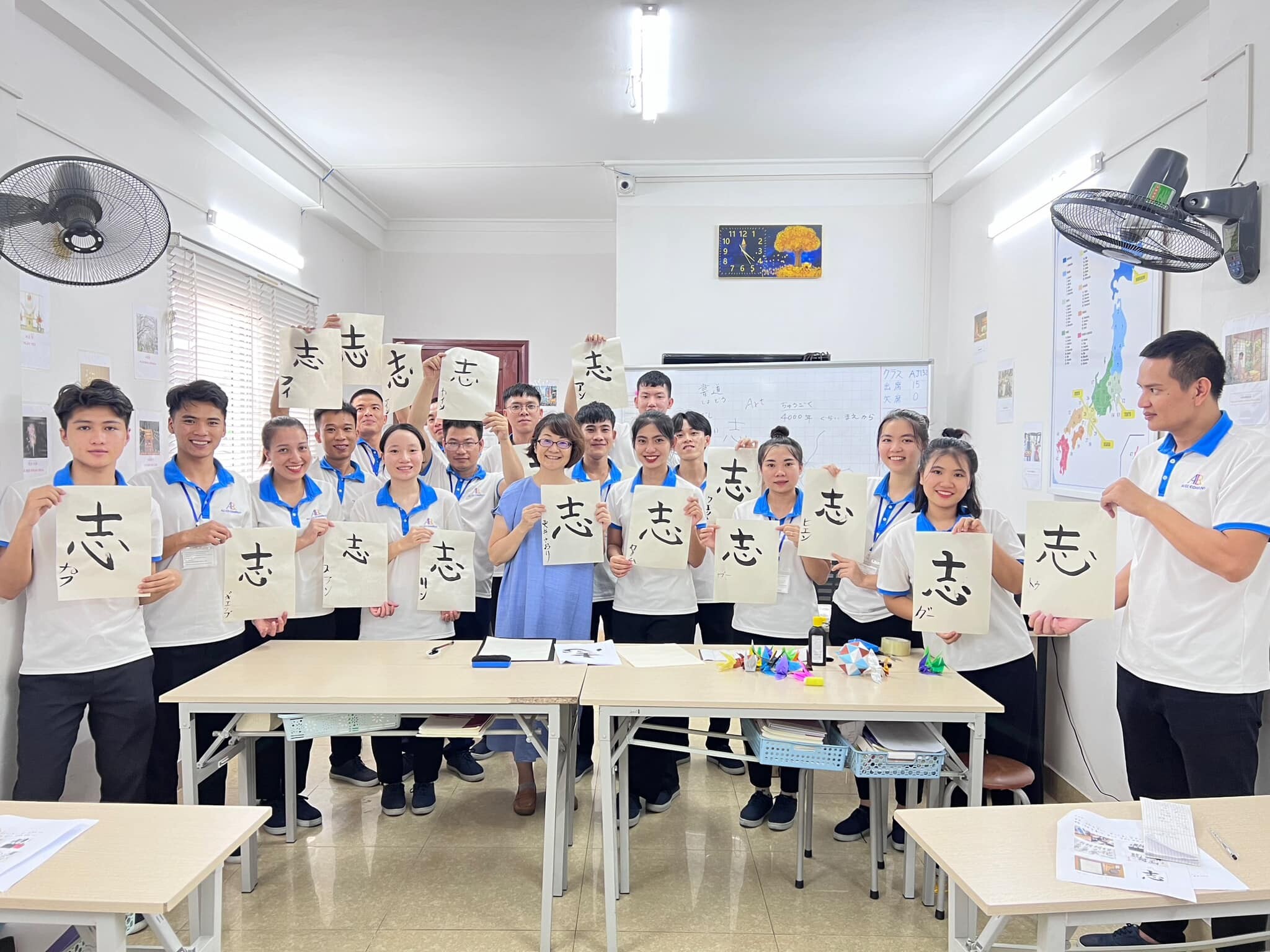 NGUỒN NHÂN LỰC ÂU CƠ 9