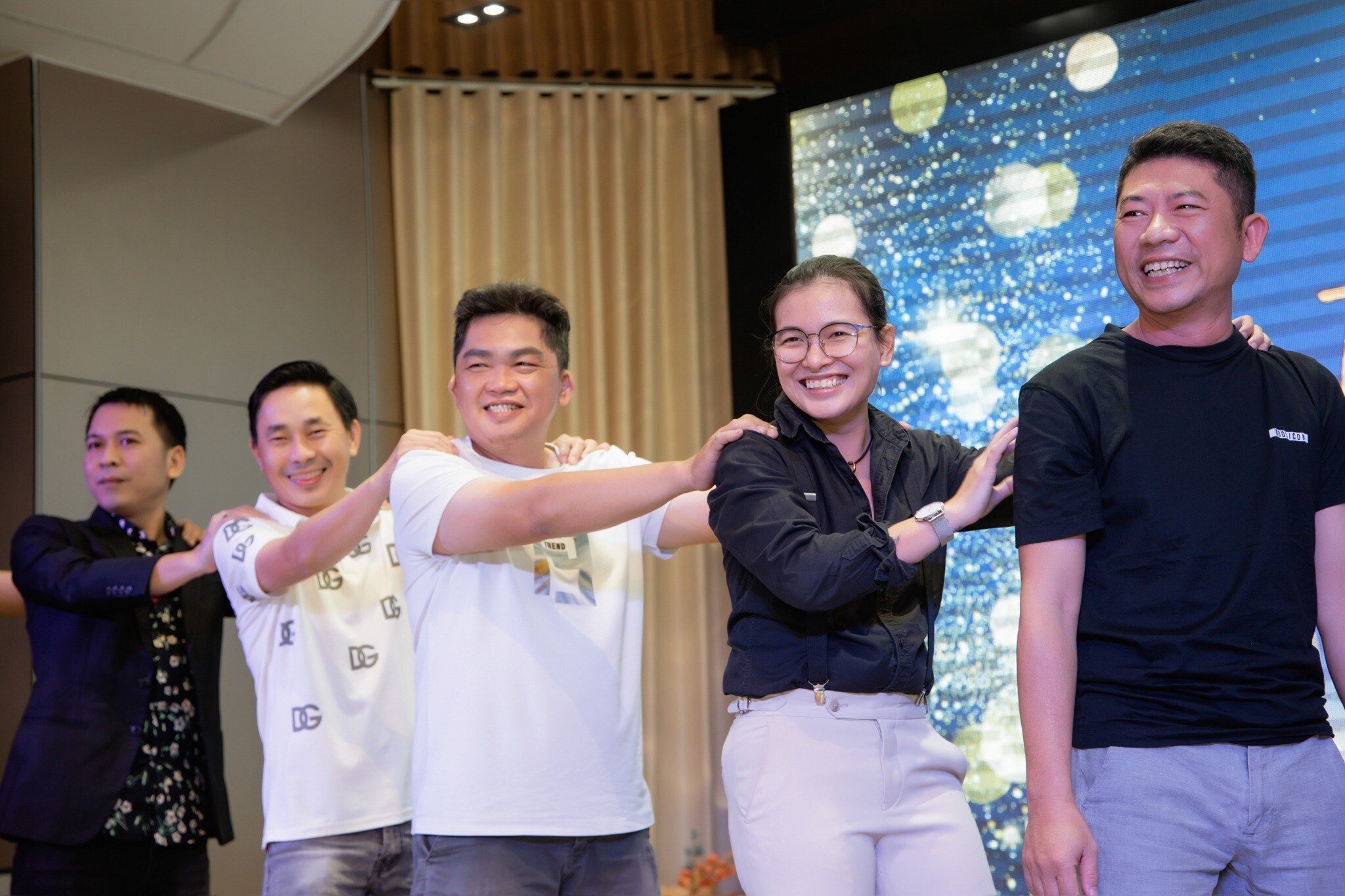 Dịch Vụ Sân Bay Quốc Tế Cam Ranh 2