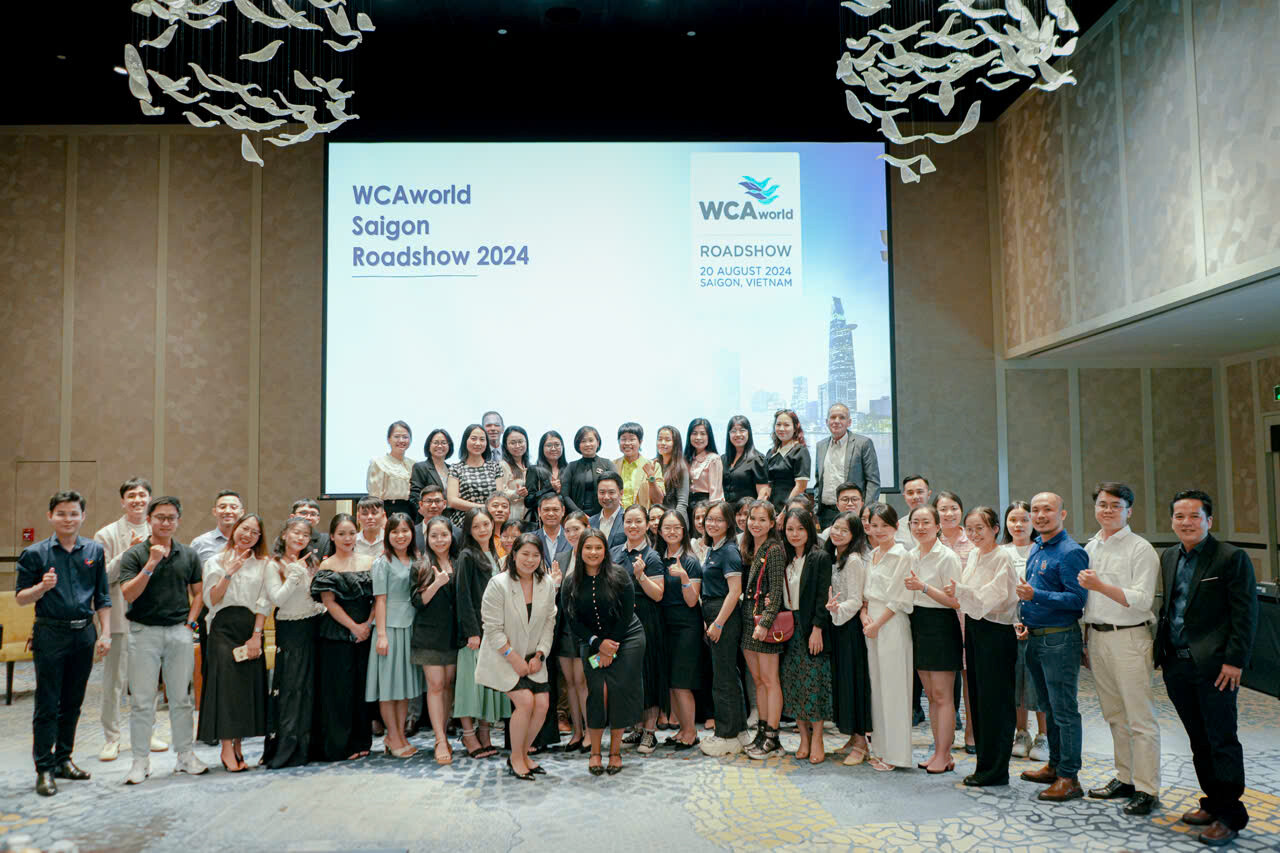 Tiếp vận Thương mại Cá Heo Xanh - Blue Dolphin Logistics 8