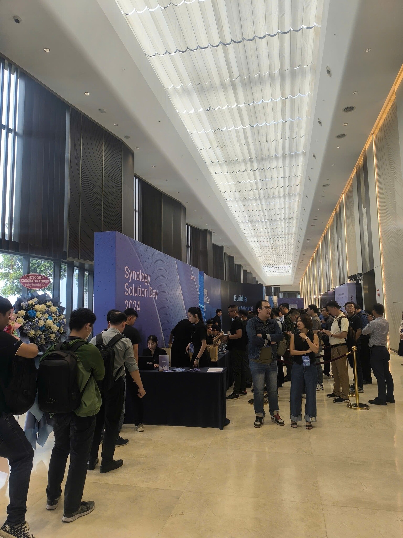 DỊCH VỤ CÔNG NGHỆ APOLLO 6