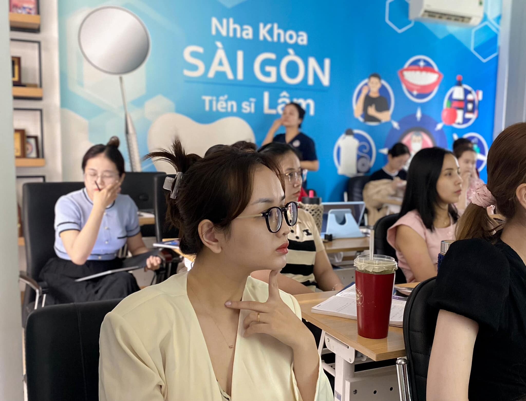 Nha Khoa Sài Gòn – Lê Nguyên Lâm 10