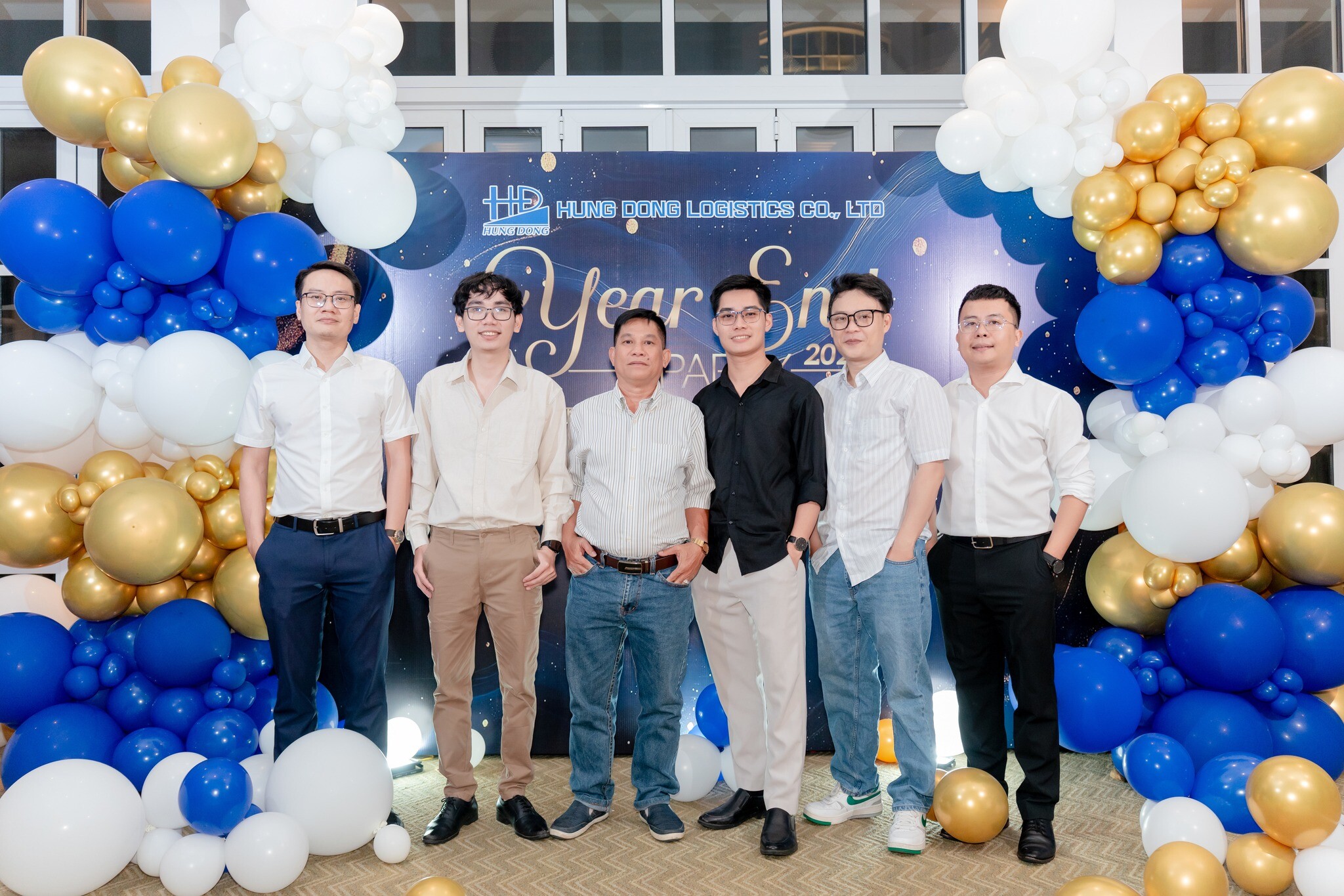 Hung Dong Investment Service Trading 3