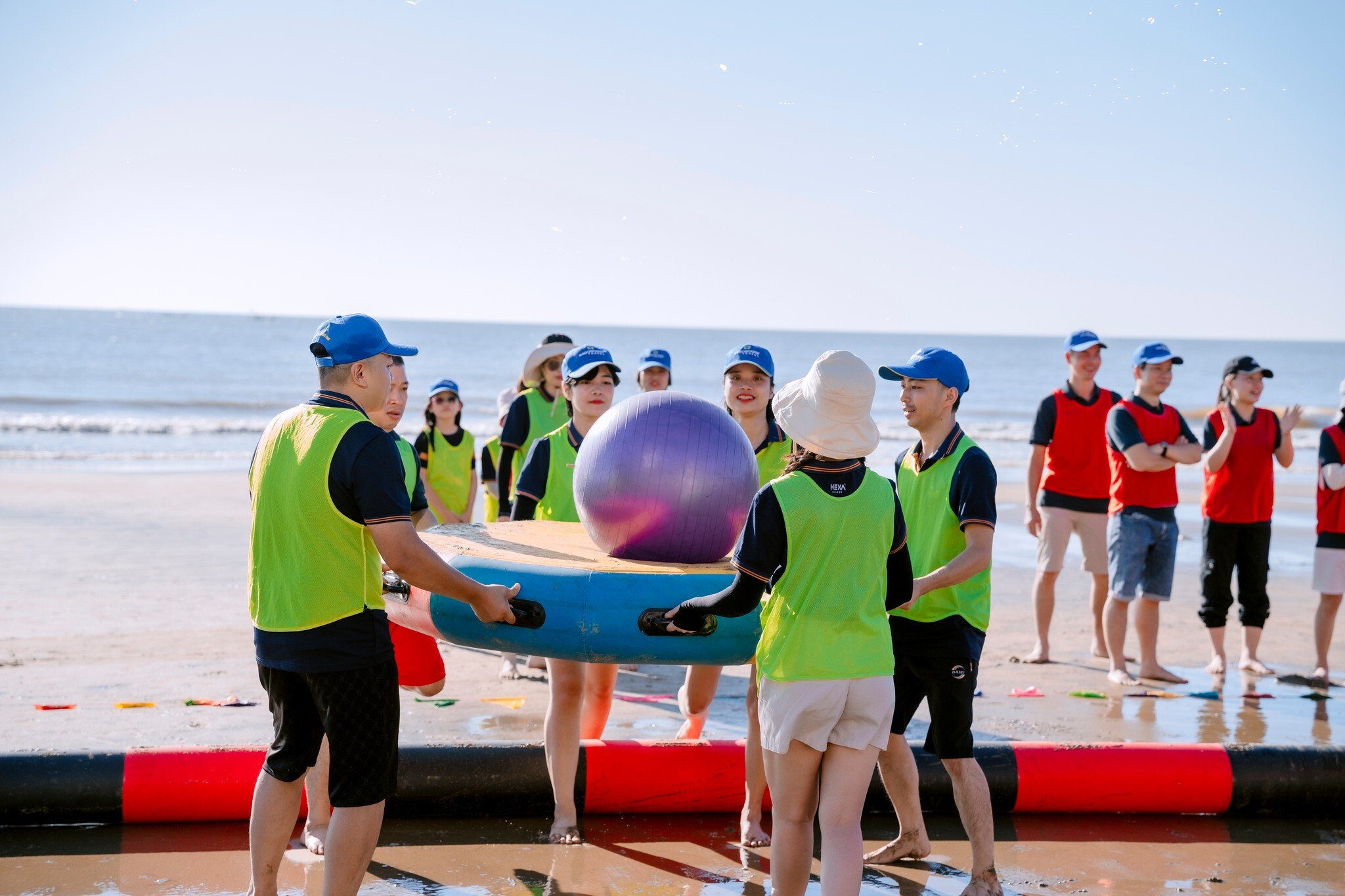 CÔNG TY CỔ PHẦN THIẾT KẾ LỤC GIÁC 2