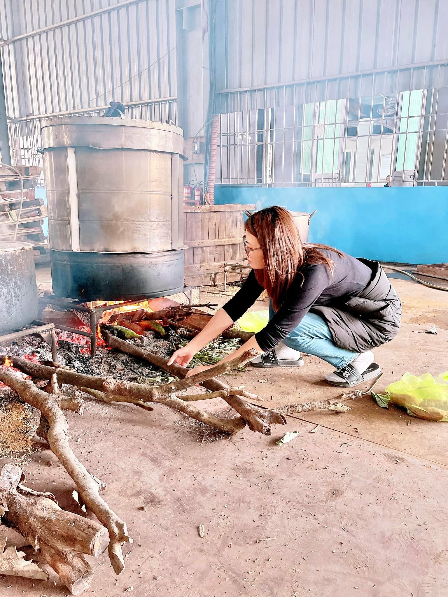 Xây dựng và thương mại Tam Long 5