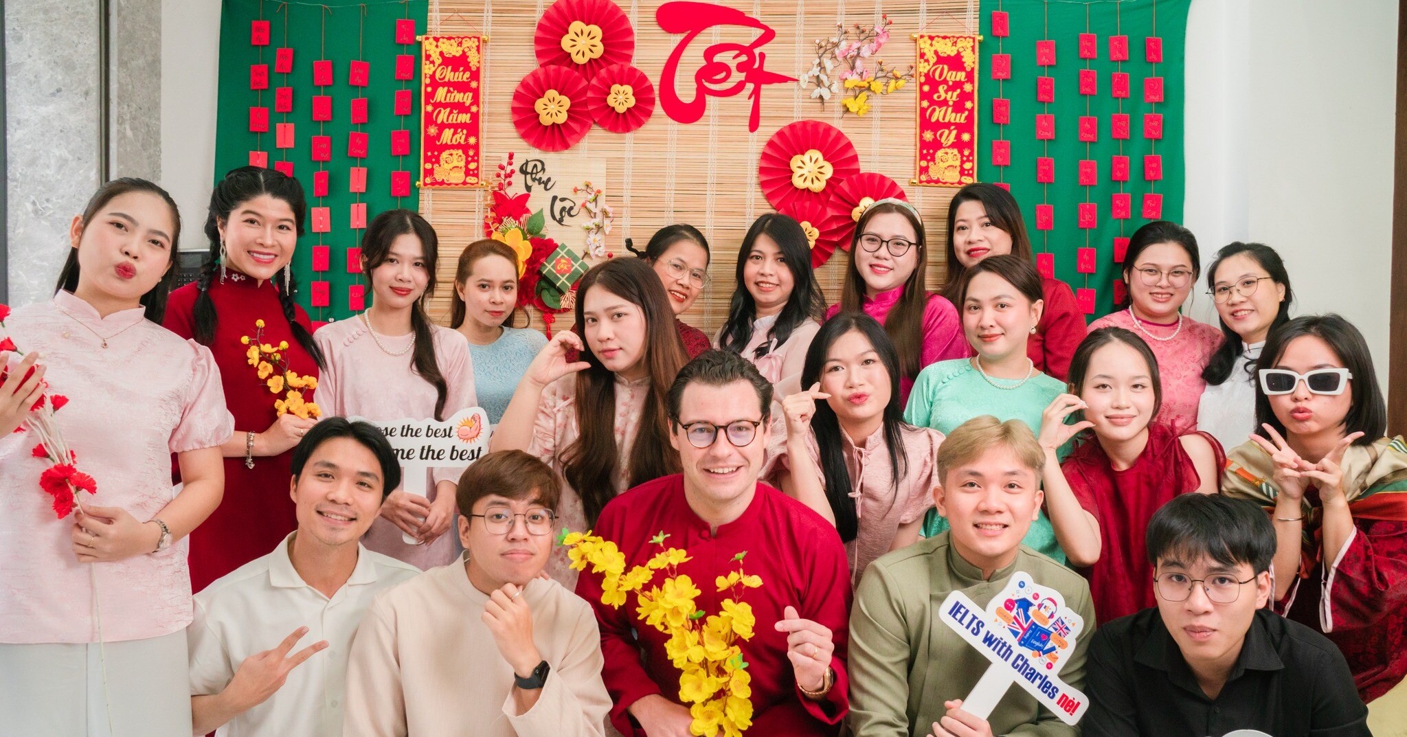 IELTS with Charles – British Academy Việt Nam 7