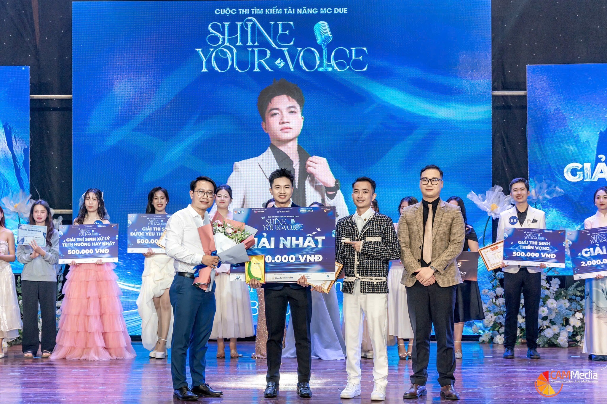 Nha Khoa Laza Quốc Tế 9