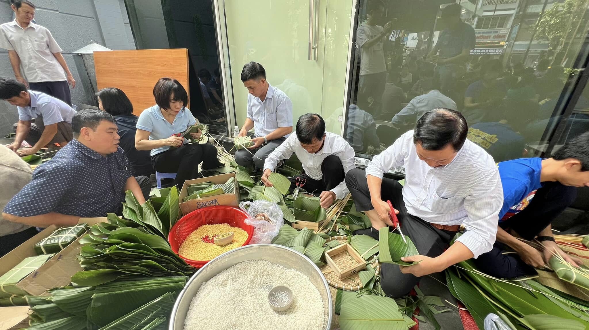 Kim Khí Thành Phố Hồ Chí Minh - Vnsteel 4