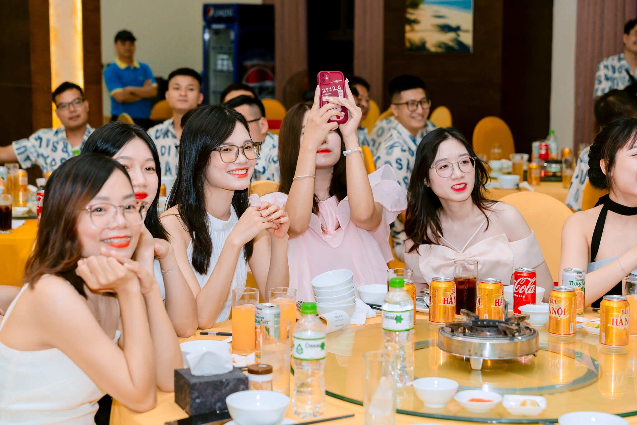 CÔNG TY CỔ PHẦN THIẾT KẾ LỤC GIÁC 10