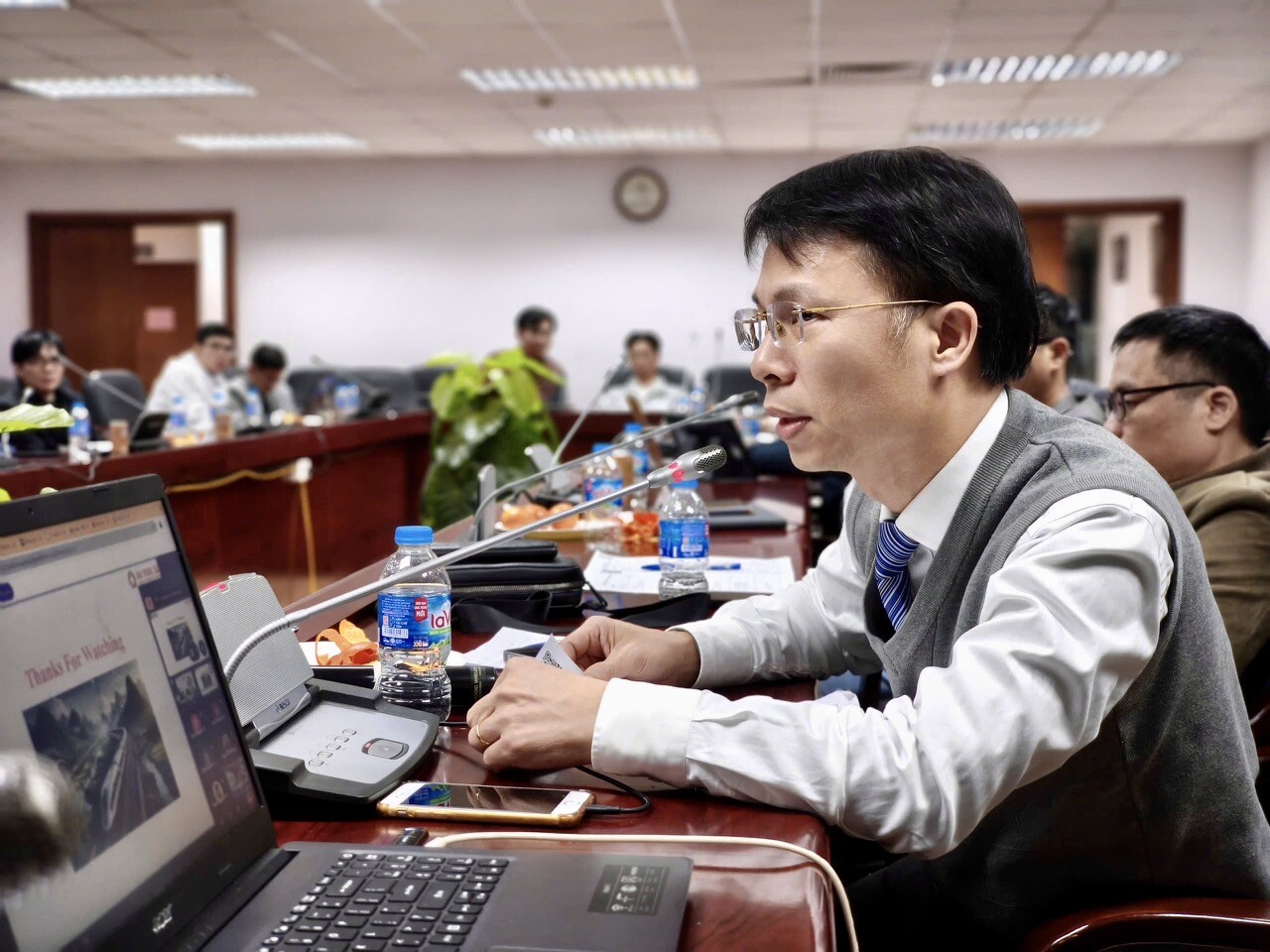 Đầu tư và phát triển Hòa Phong E&C 7