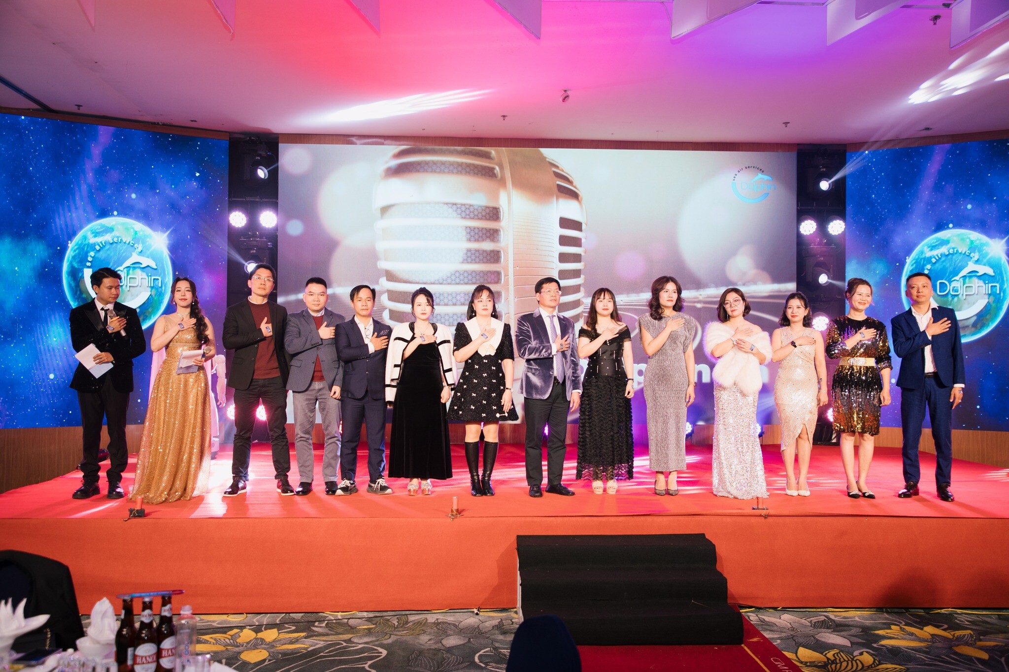 Logistics Dolphin 14