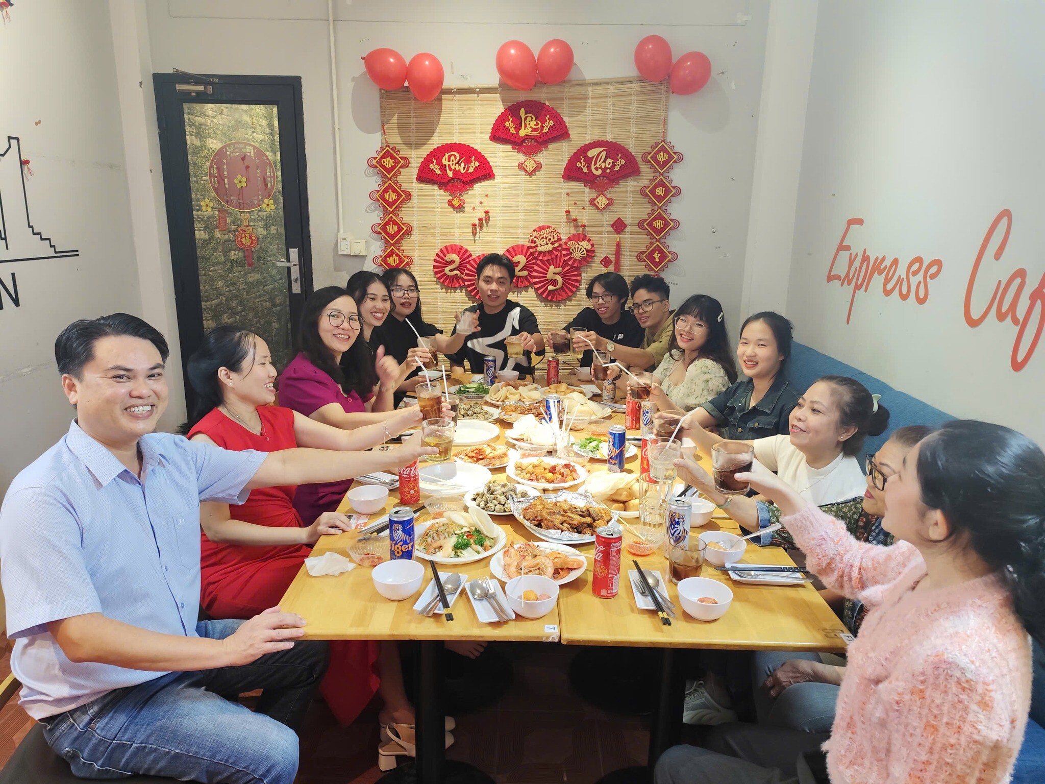 TMDV KD NHẤT TÍN (Express Cafe) 2