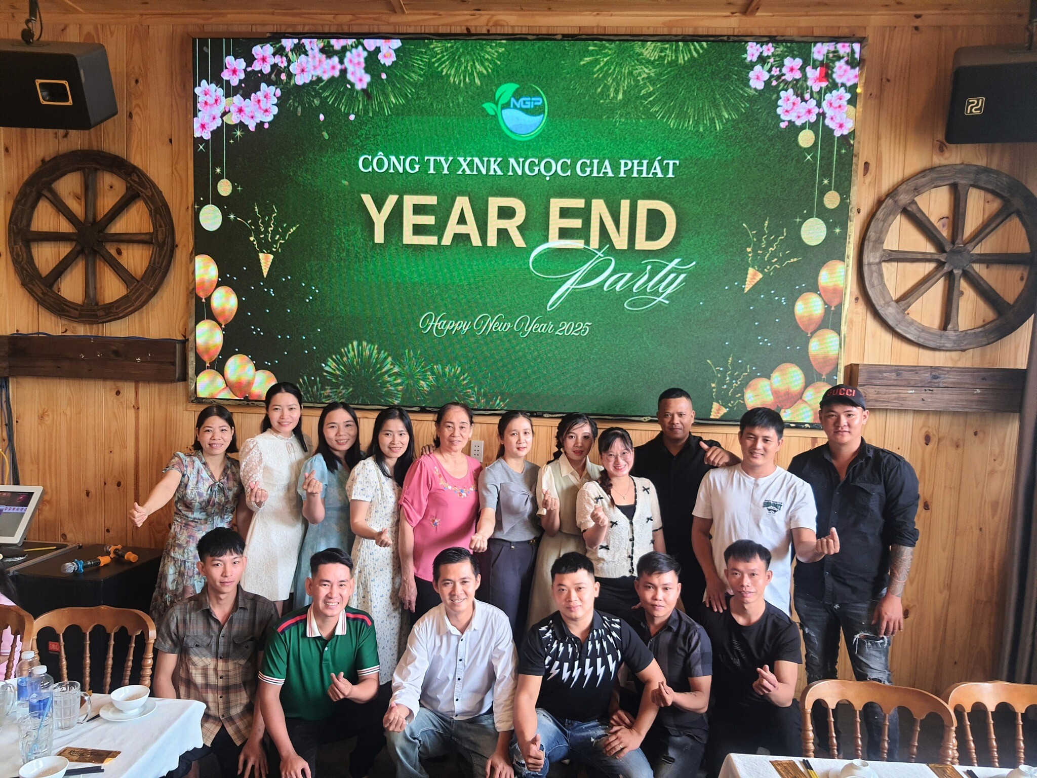 Xuất Nhập Khẩu Ngọc Gia Phát 8