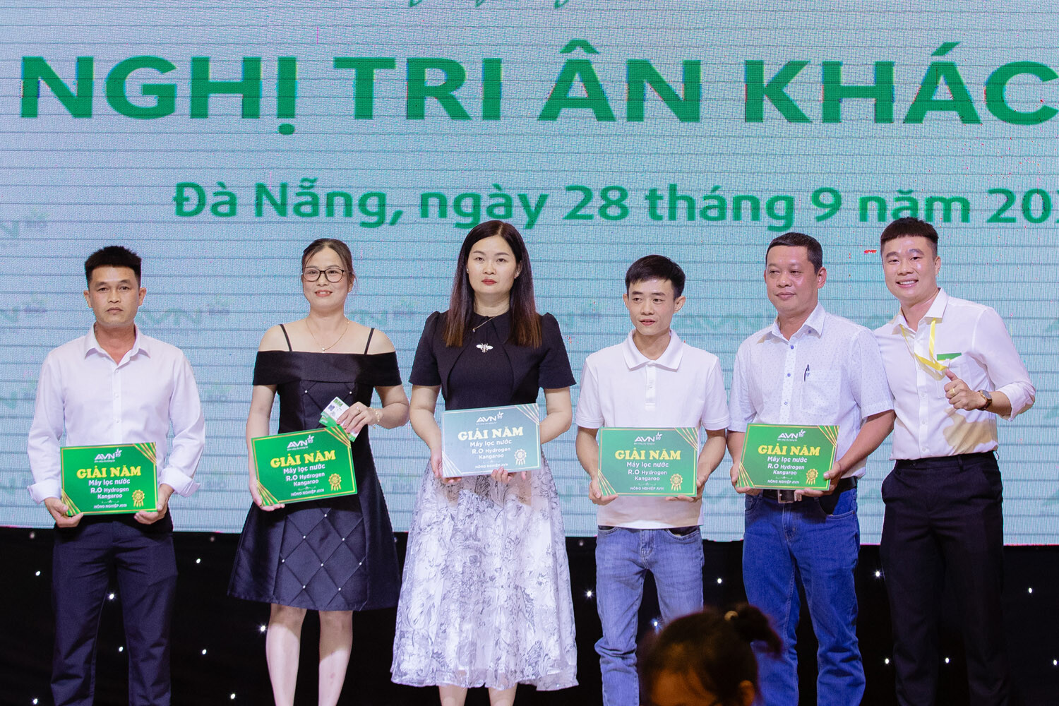 NÔNG NGHIỆP AVN 10