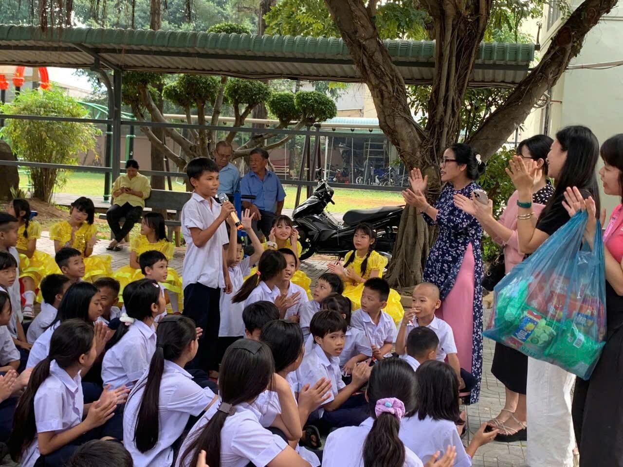 QUỐC TẾ ALL WELLS VN 12