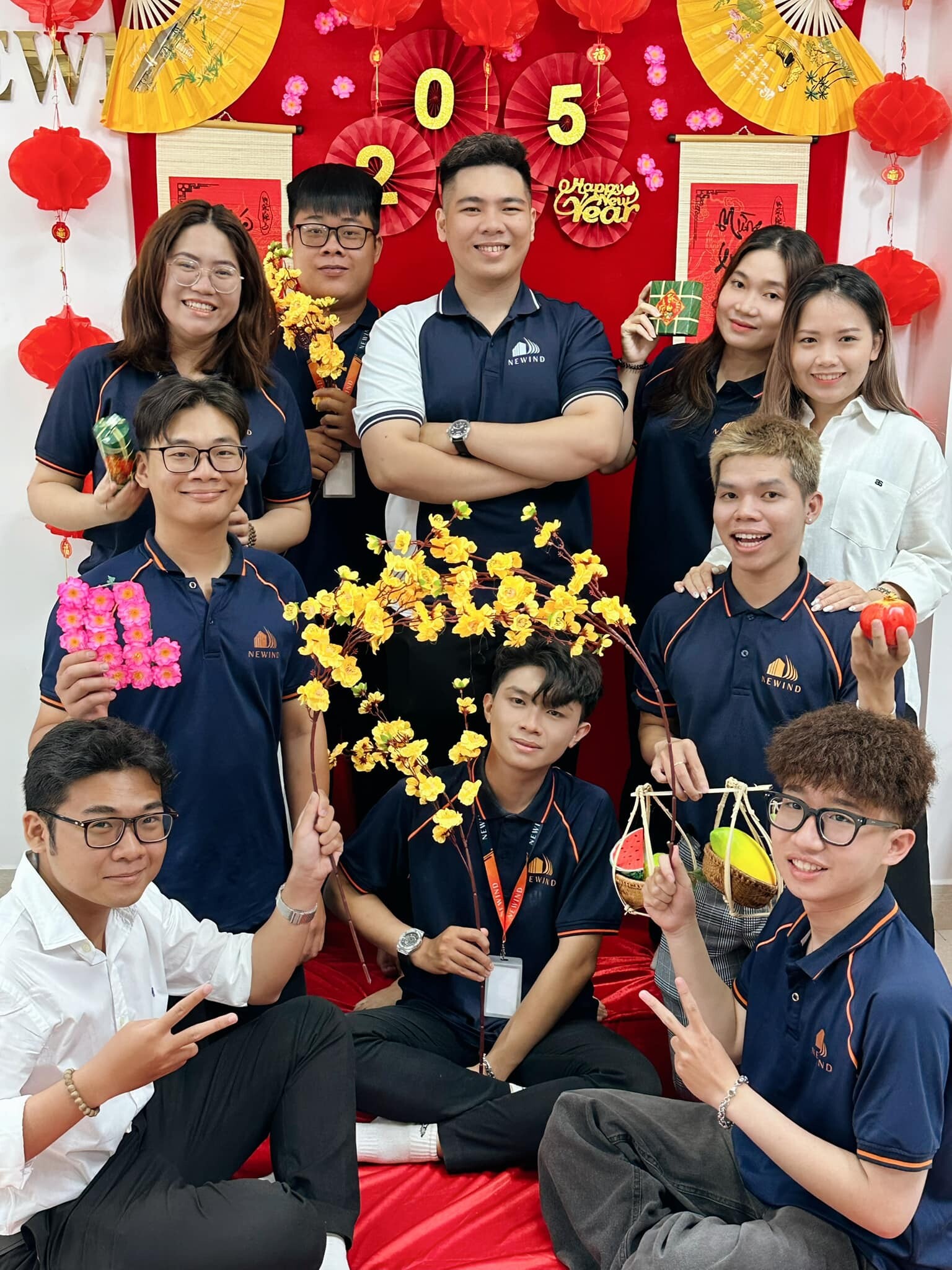 THƯƠNG MẠI VÀ DỊCH VỤ BẤT ĐỘNG SẢN NEWIND 1