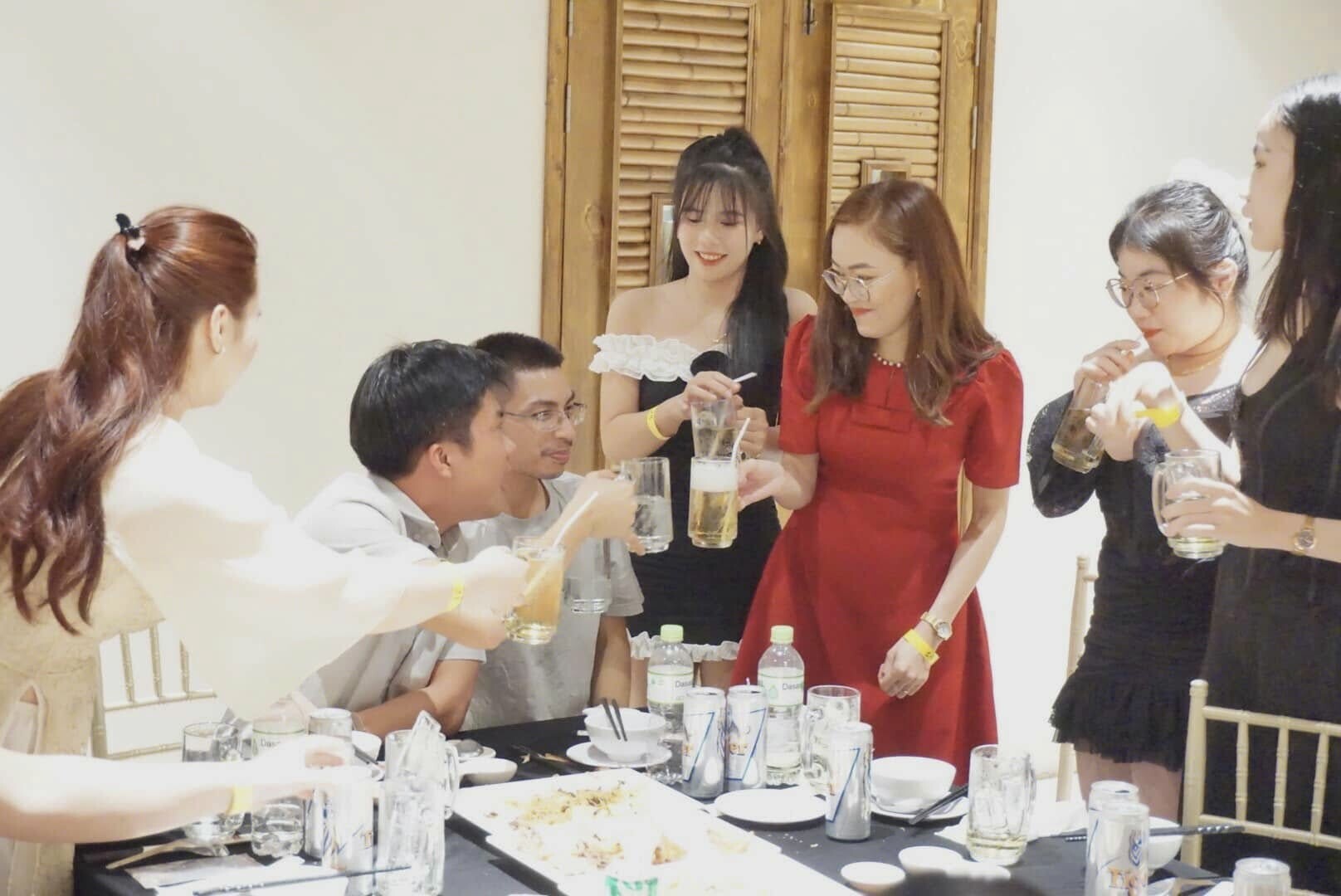 VI NA HOÀNG LONG VŨ 5