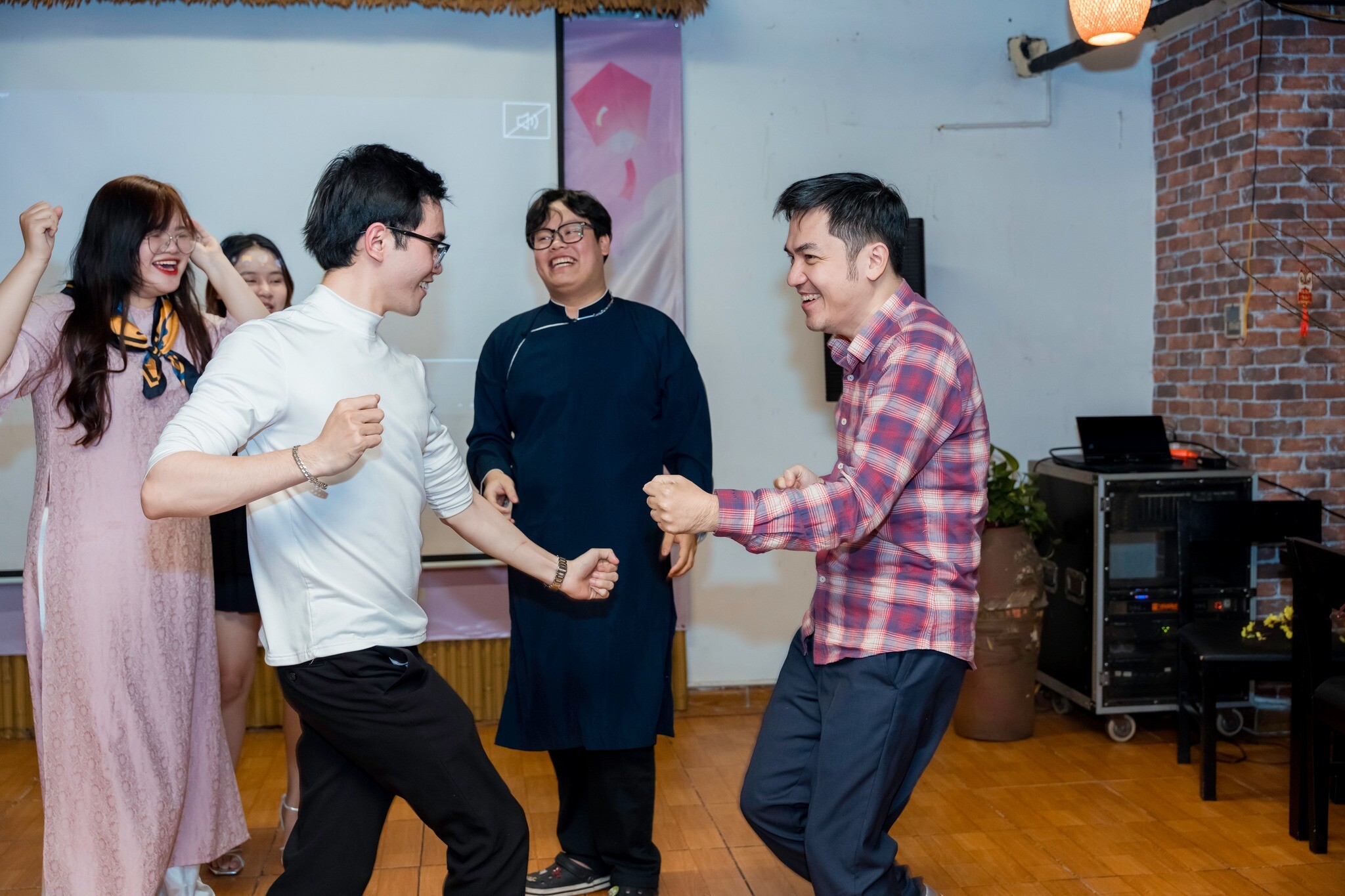 Công ty cổ phần SyCa 2