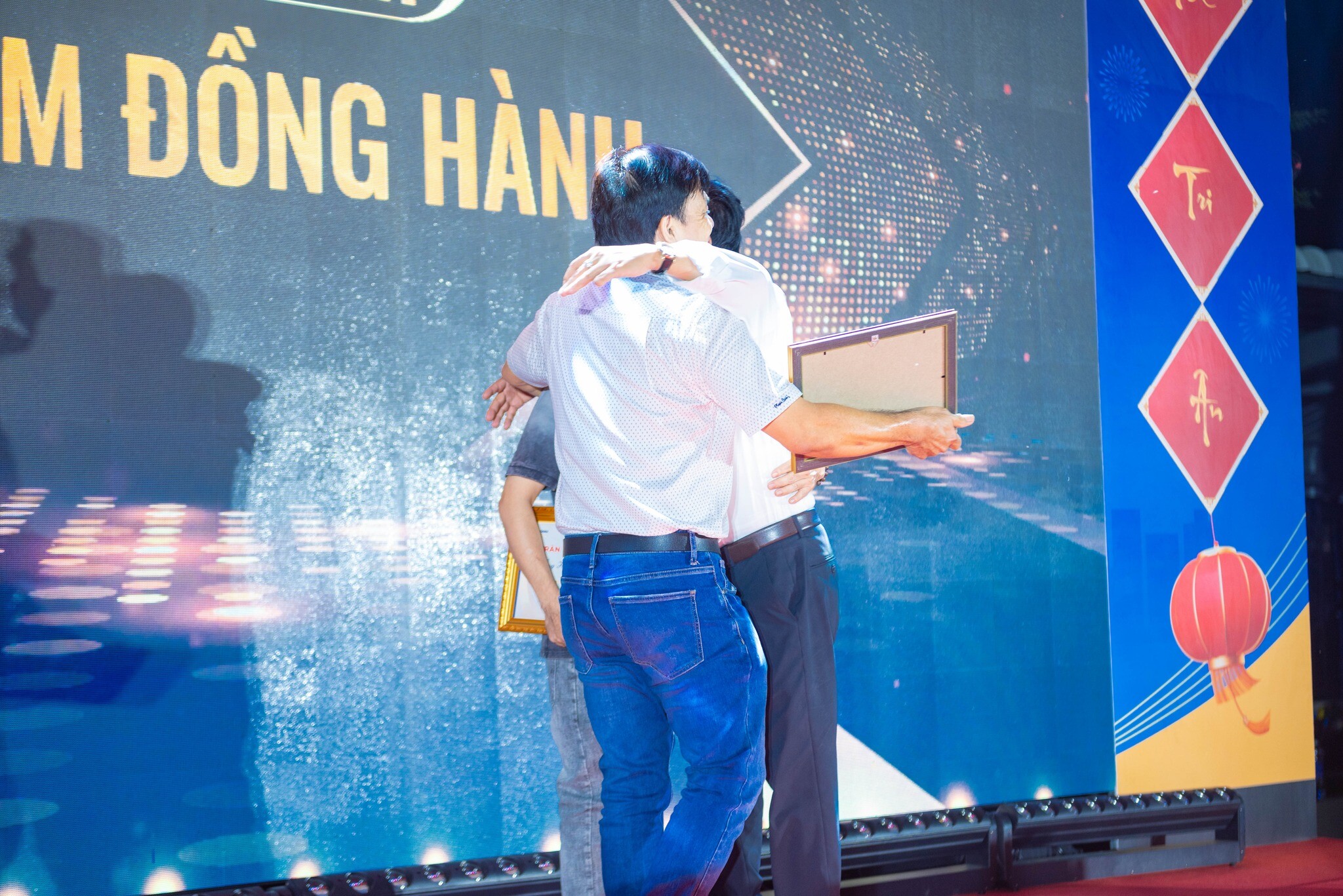 TẬP ĐOÀN QUỐC TẾ Á CHÂU 3