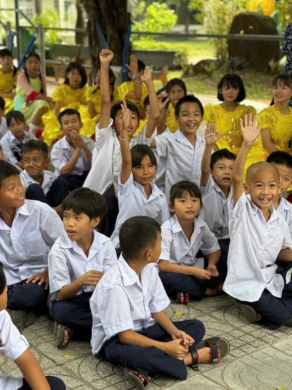 QUỐC TẾ ALL WELLS VN 15