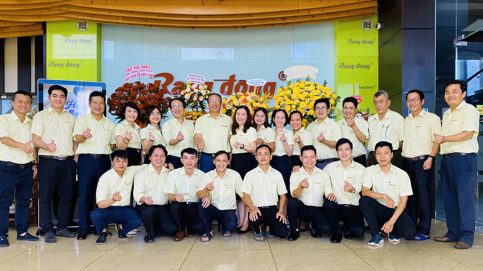 NHỰA RẠNG ĐÔNG HĐ 2