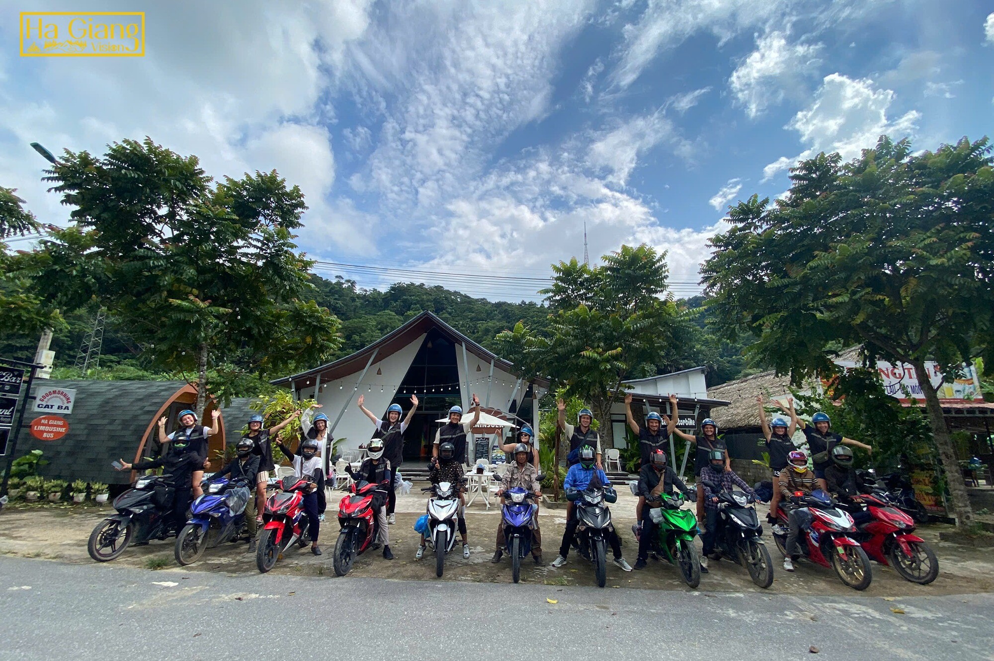 DỊCH VỤ & DU LỊCH TẦM NHÌN HÀ GIANG 5