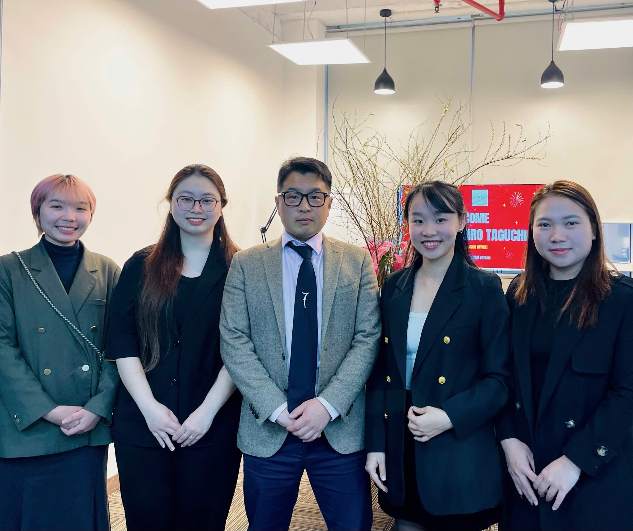 Human Solutions Việt Nam 11