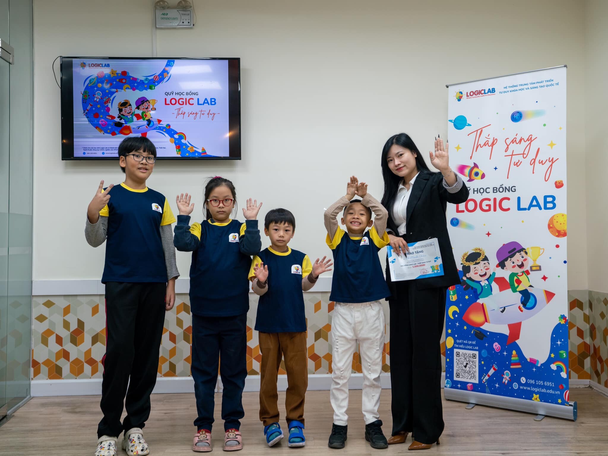 GIÁO DỤC LOGIC LAB 8