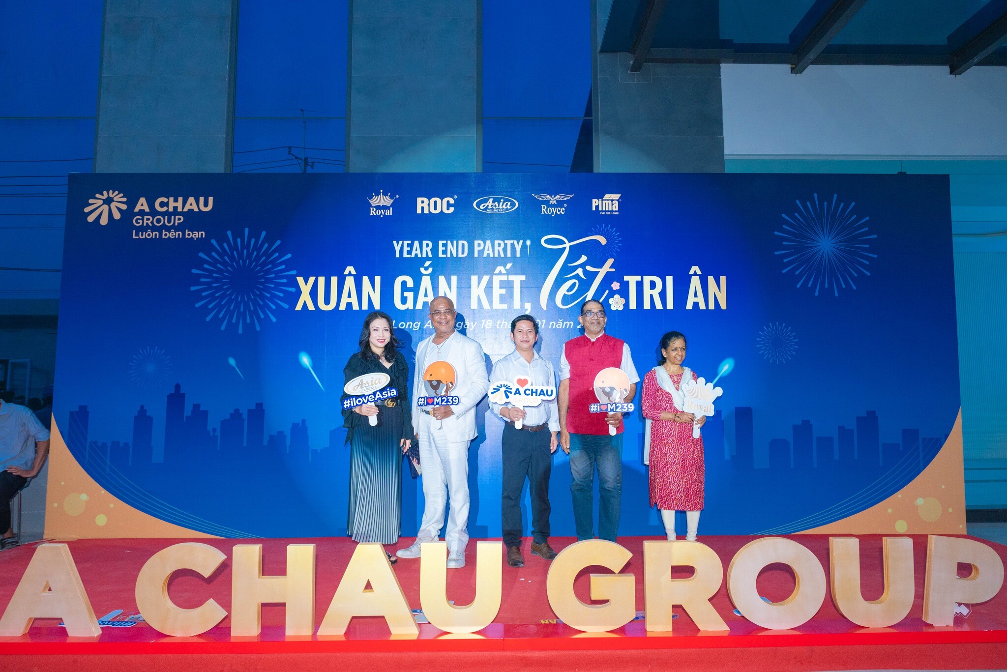 TẬP ĐOÀN QUỐC TẾ Á CHÂU 12