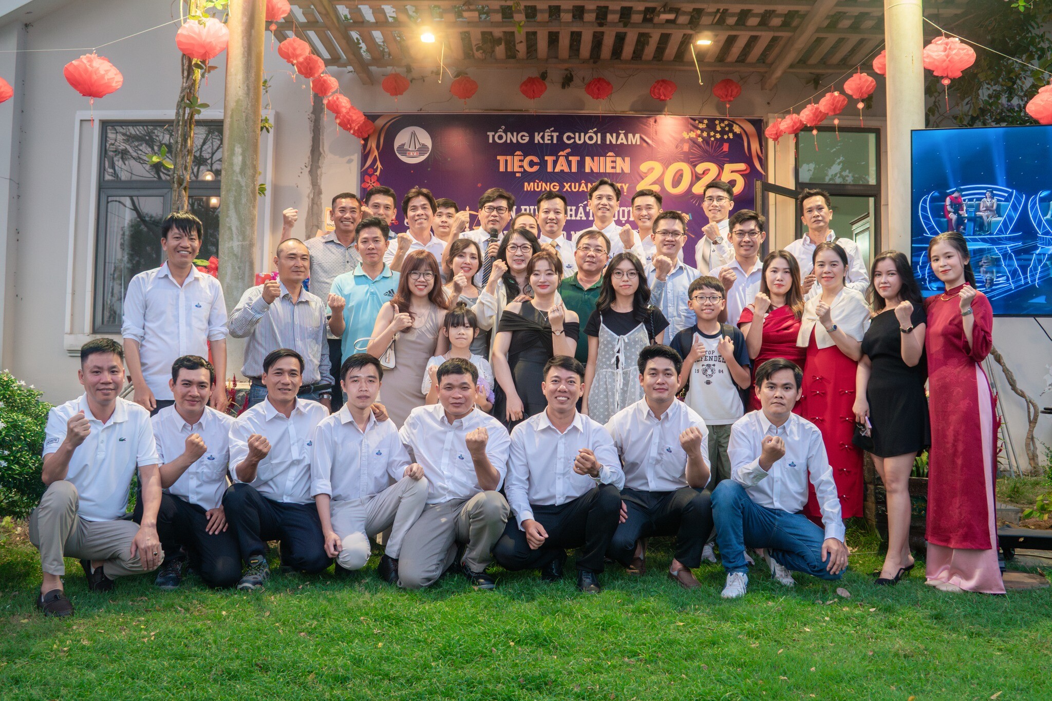 CƠ KHÍ - TƯ VẤN - XÂY DỰNG - DỊCH VỤ MINH VIỆT SƠN 4