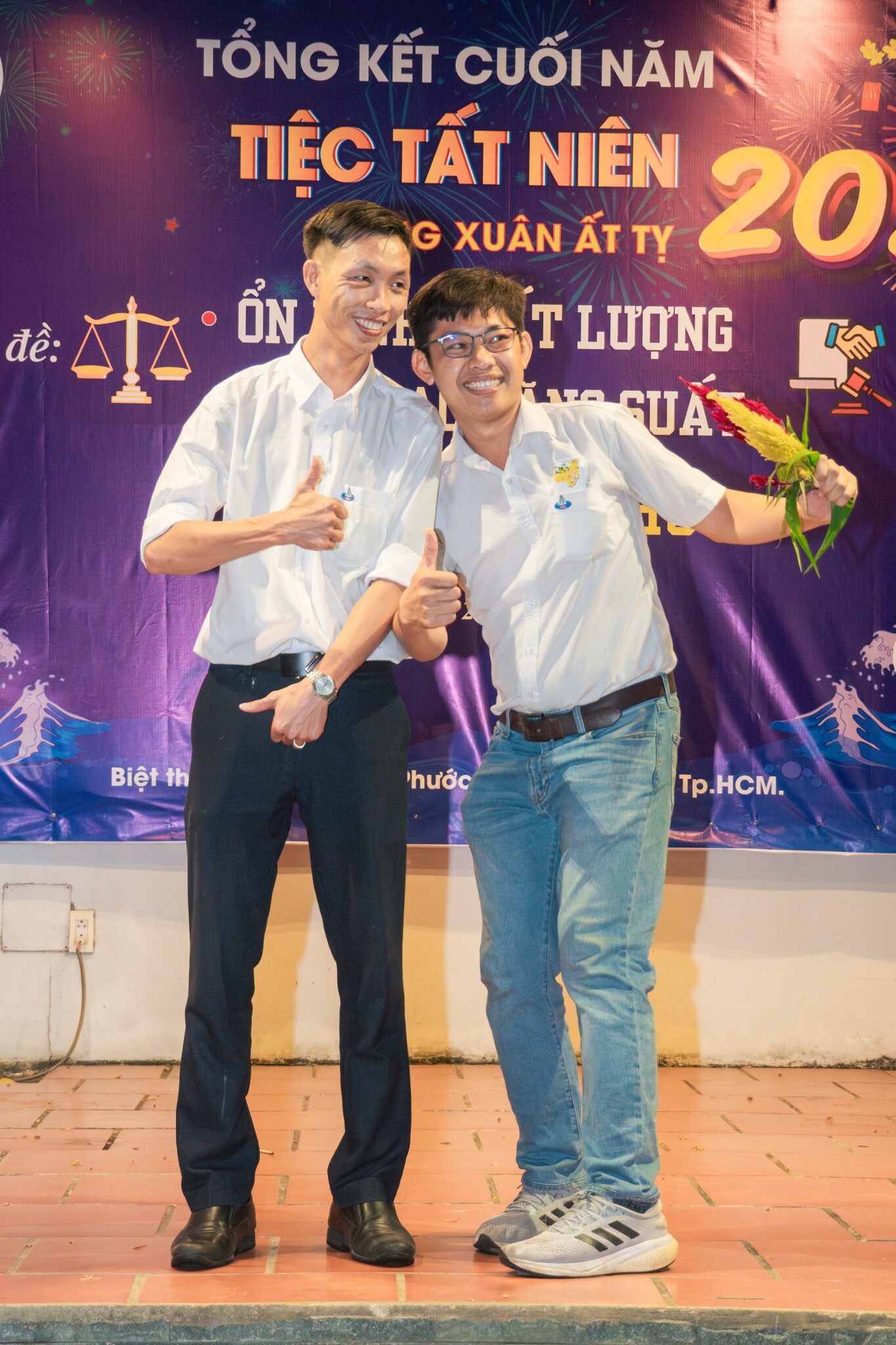 CƠ KHÍ - TƯ VẤN - XÂY DỰNG - DỊCH VỤ MINH VIỆT SƠN 12