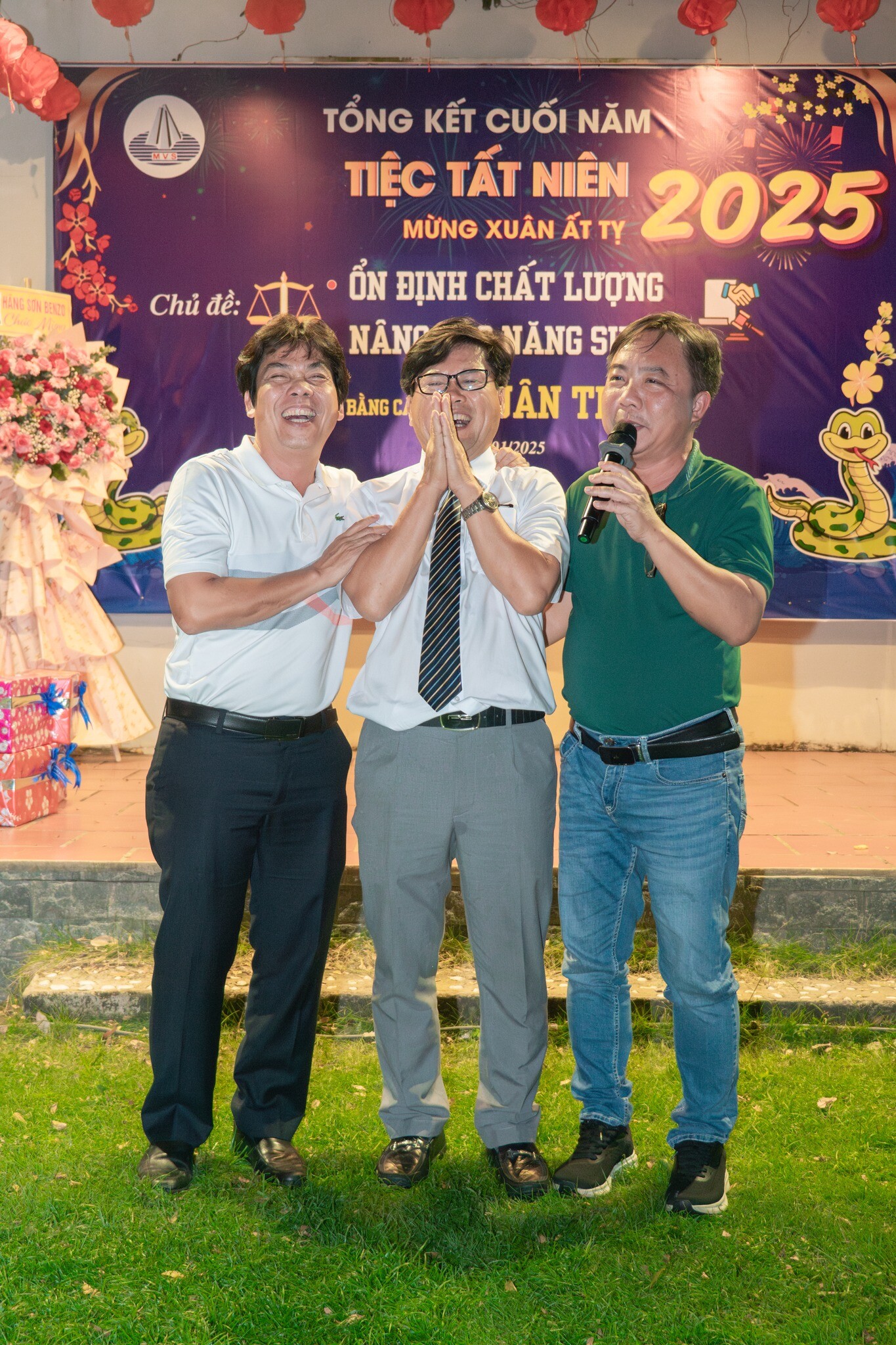 CƠ KHÍ - TƯ VẤN - XÂY DỰNG - DỊCH VỤ MINH VIỆT SƠN 15