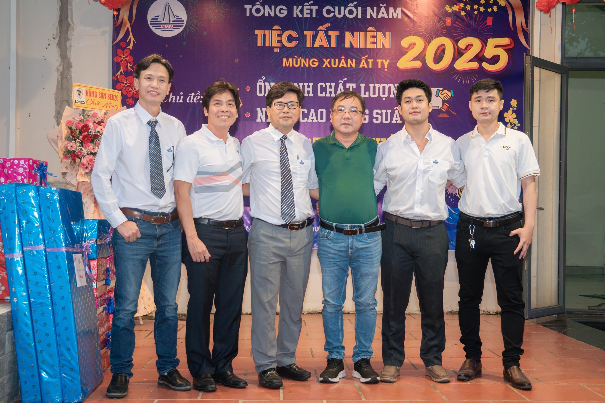 CƠ KHÍ - TƯ VẤN - XÂY DỰNG - DỊCH VỤ MINH VIỆT SƠN 16