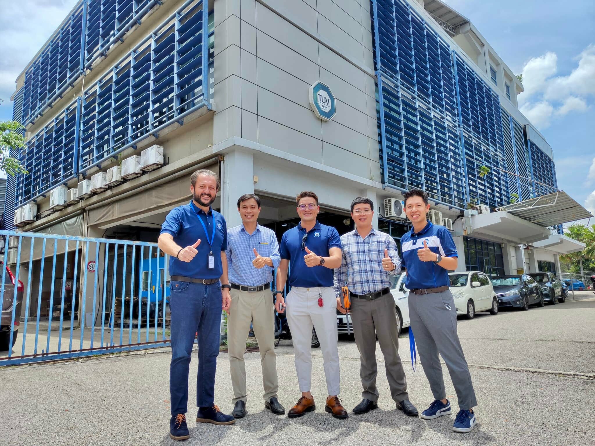 THÔNG GIÓ CÔNG NGHIỆP BREEZE 5