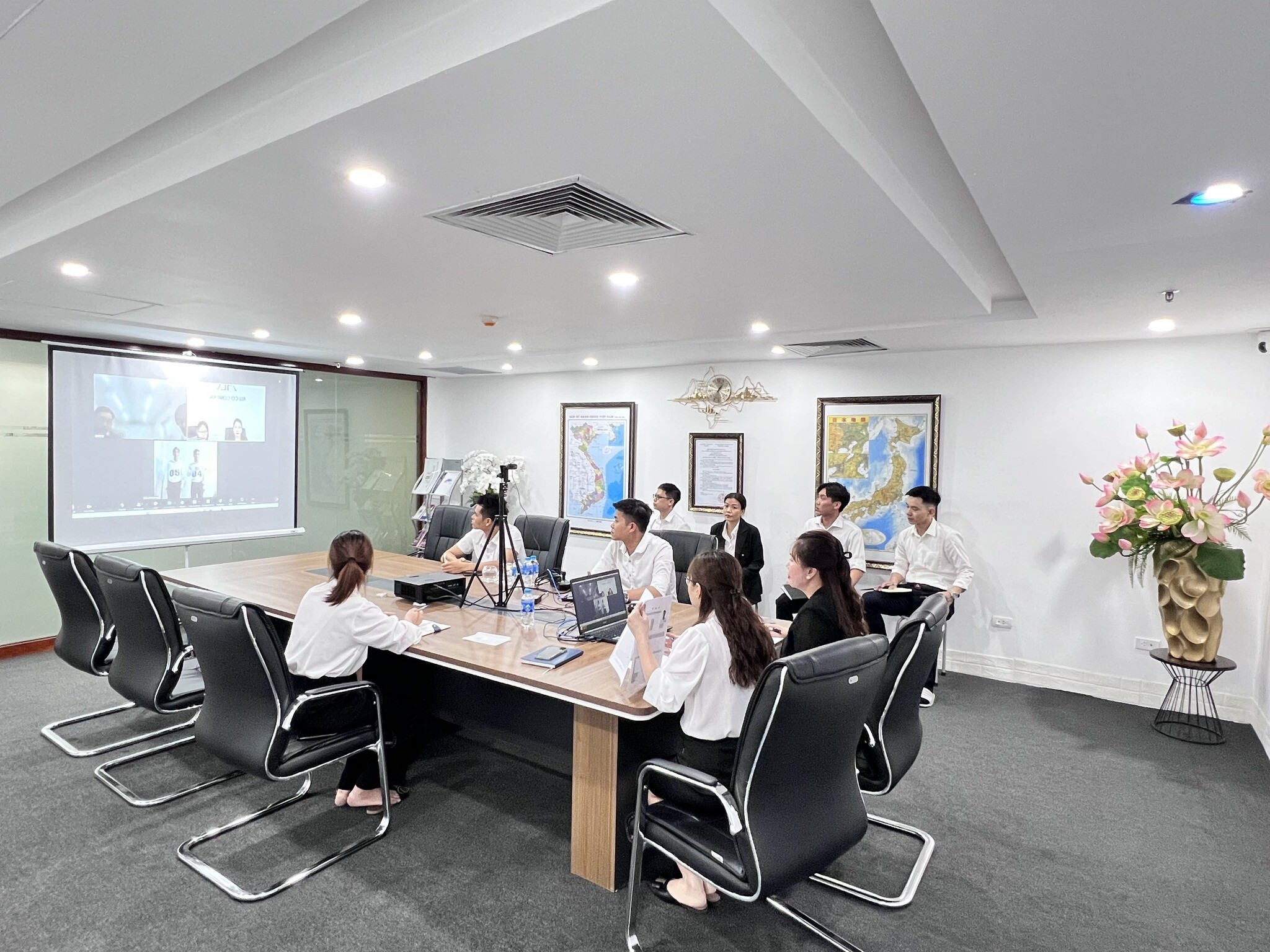 NGUỒN NHÂN LỰC ÂU CƠ 1