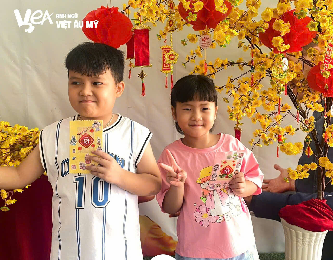 Giáo Dục Quốc Tế Việt Âu Mỹ 12