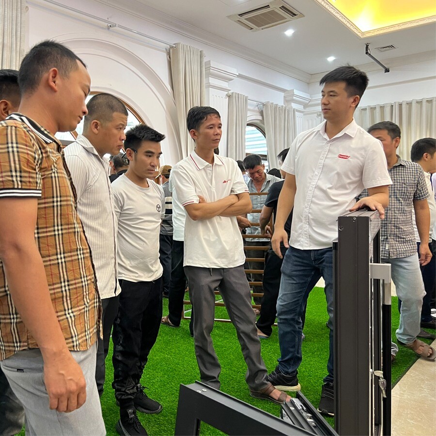 Công ty Cổ phần STAFORCE 6