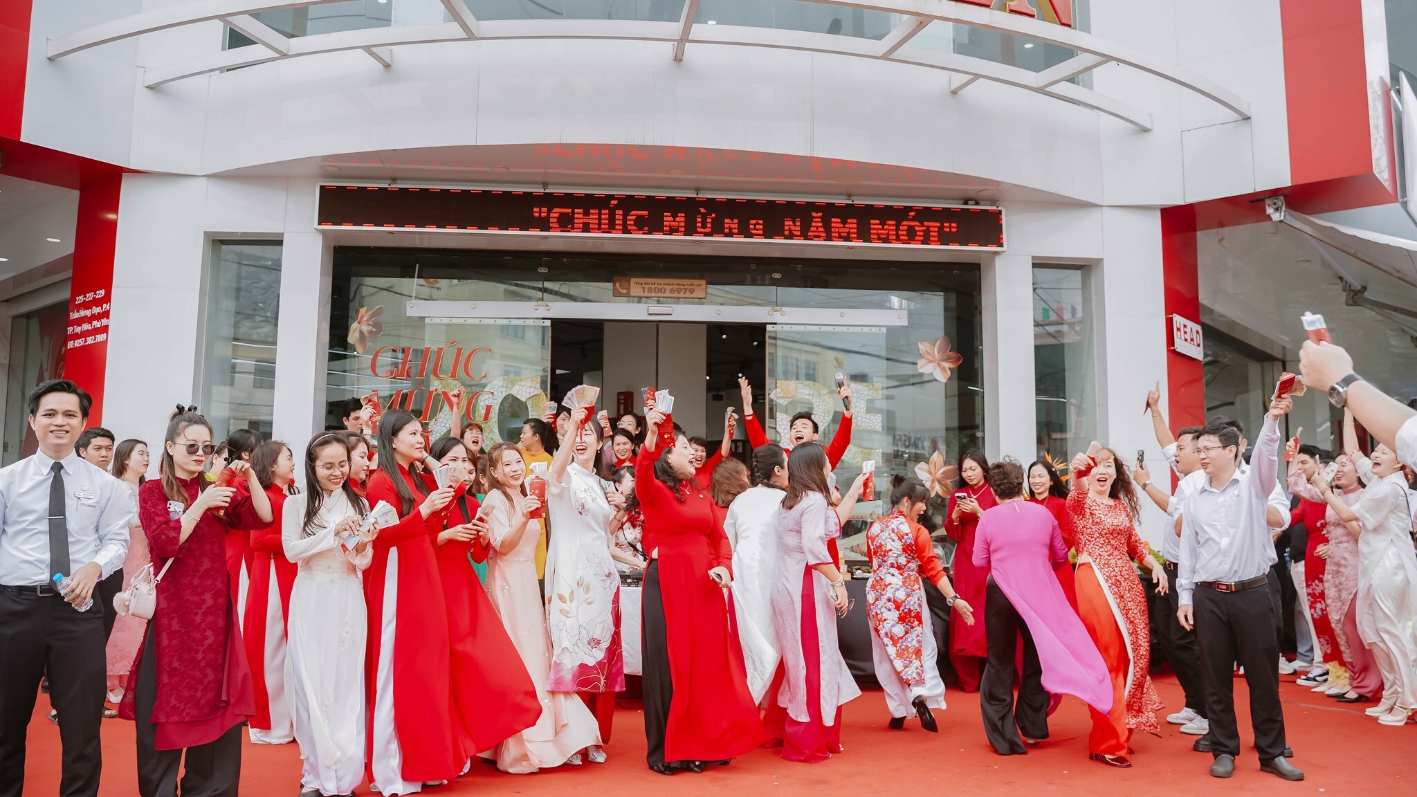 Thương Mại Dũng Tiến 1