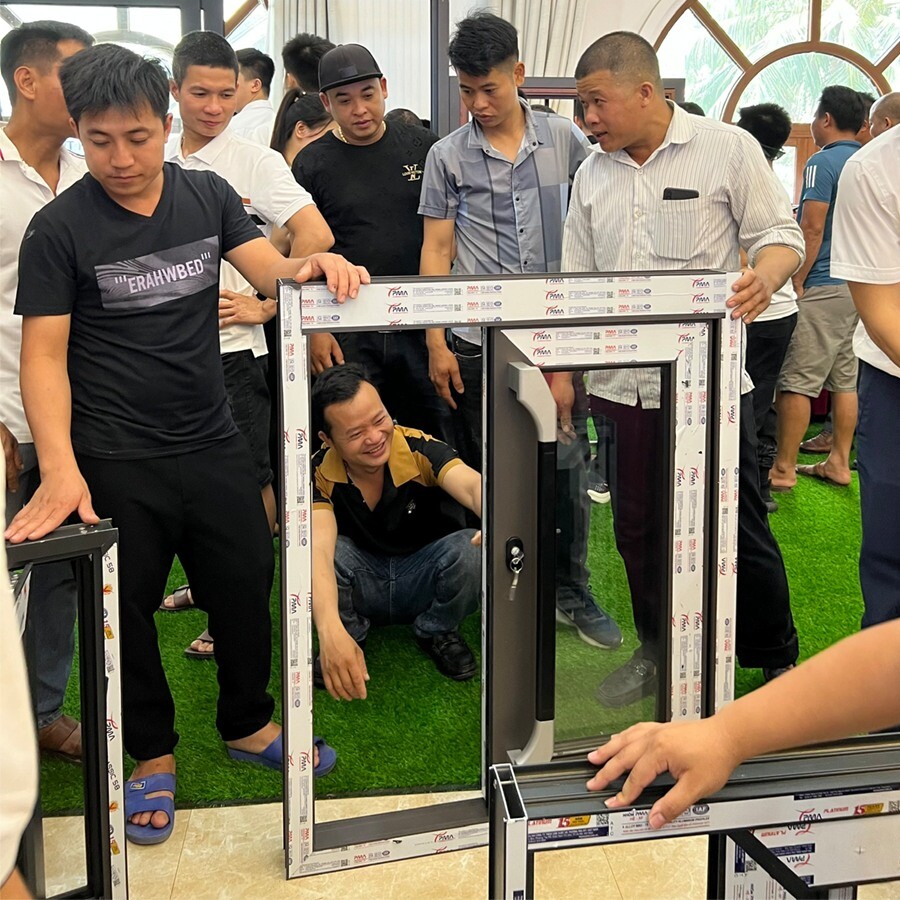 Công ty Cổ phần STAFORCE 9