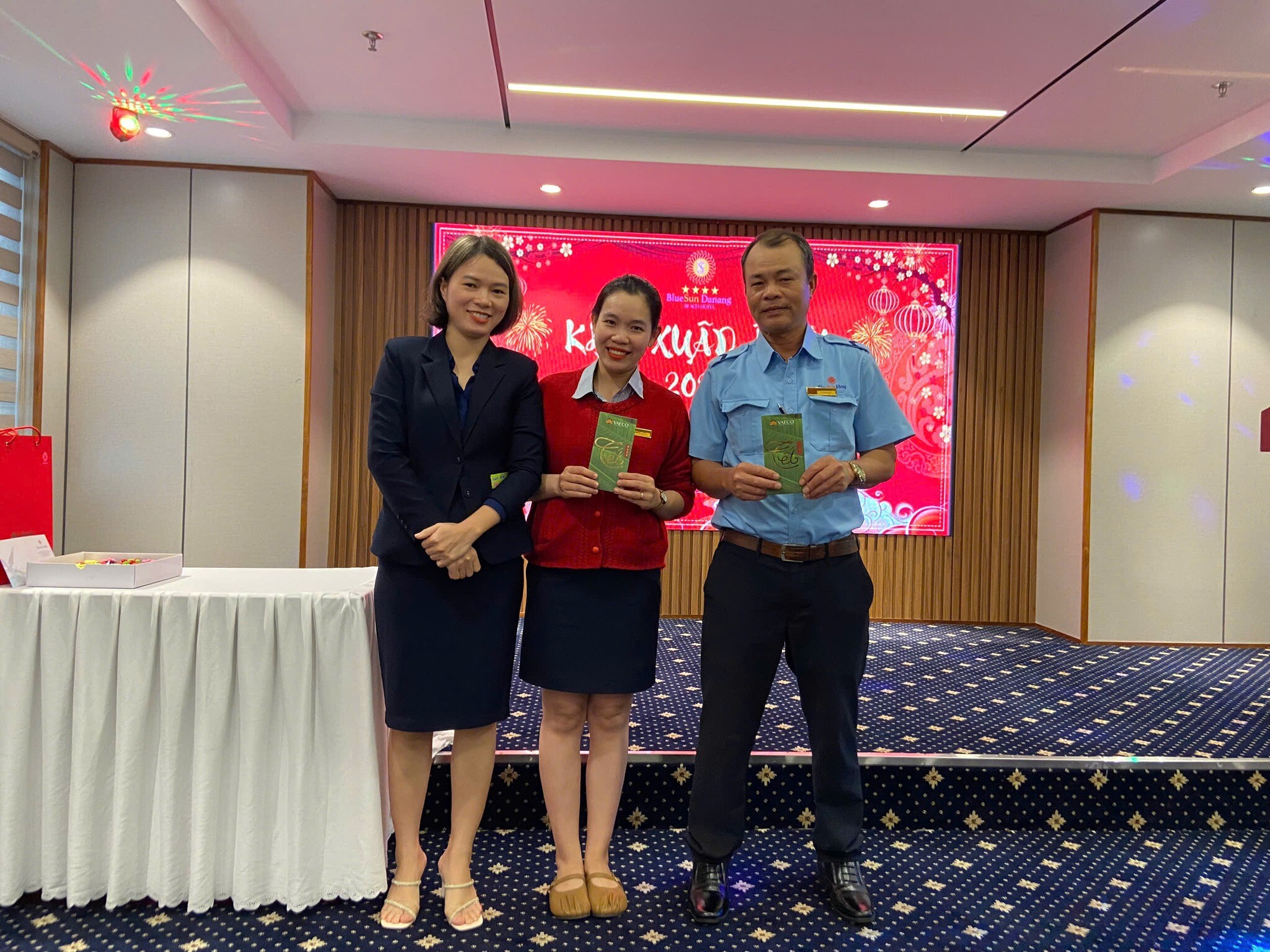 BlueSun Danang Beach Hotel 11