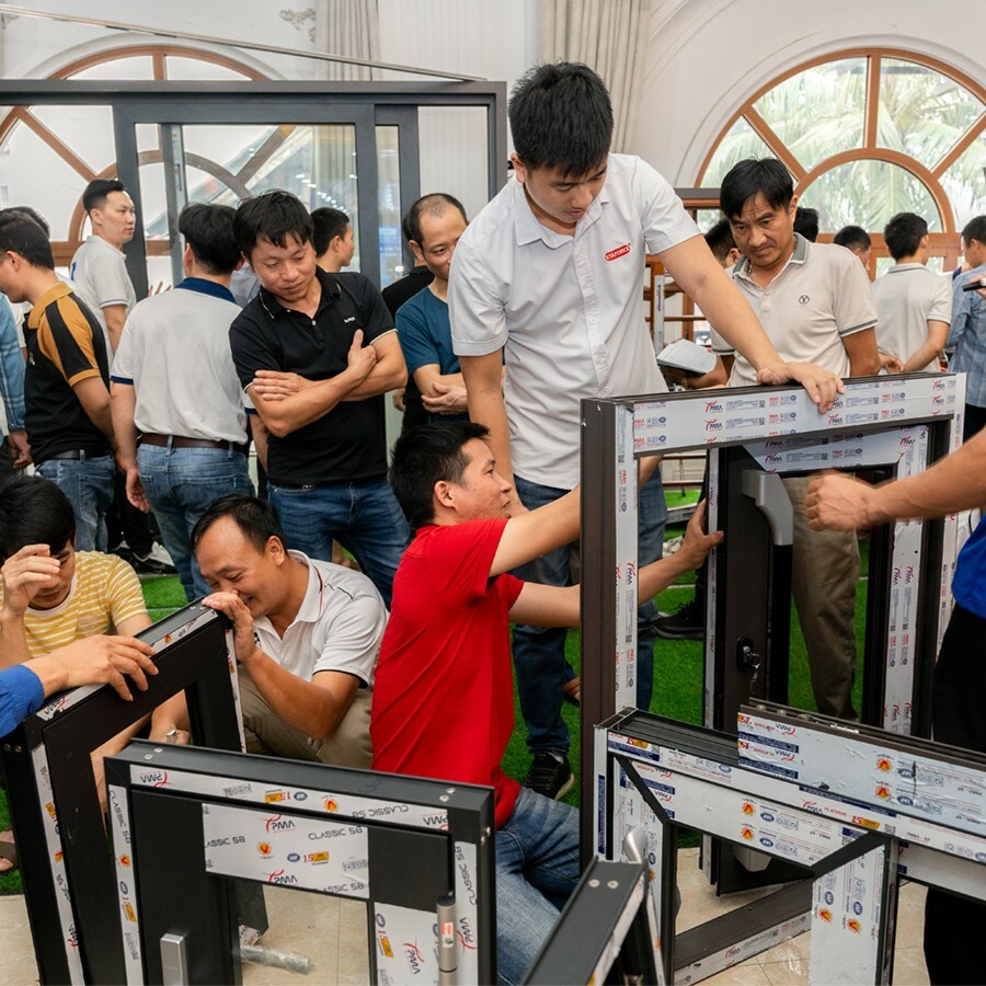 Công ty Cổ phần STAFORCE 11