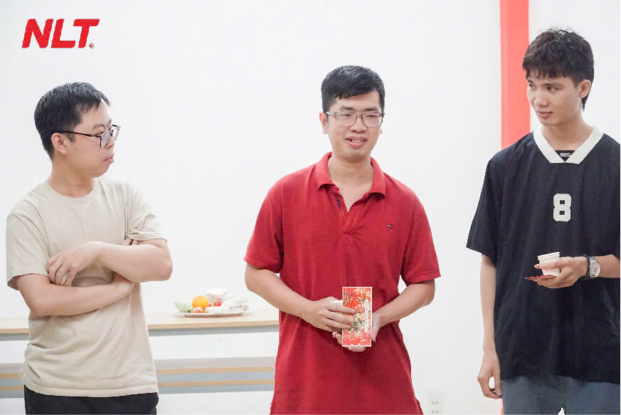 TẬP ĐOÀN ĐẦU TƯ CÔNG NGHỆ NAM LONG 10