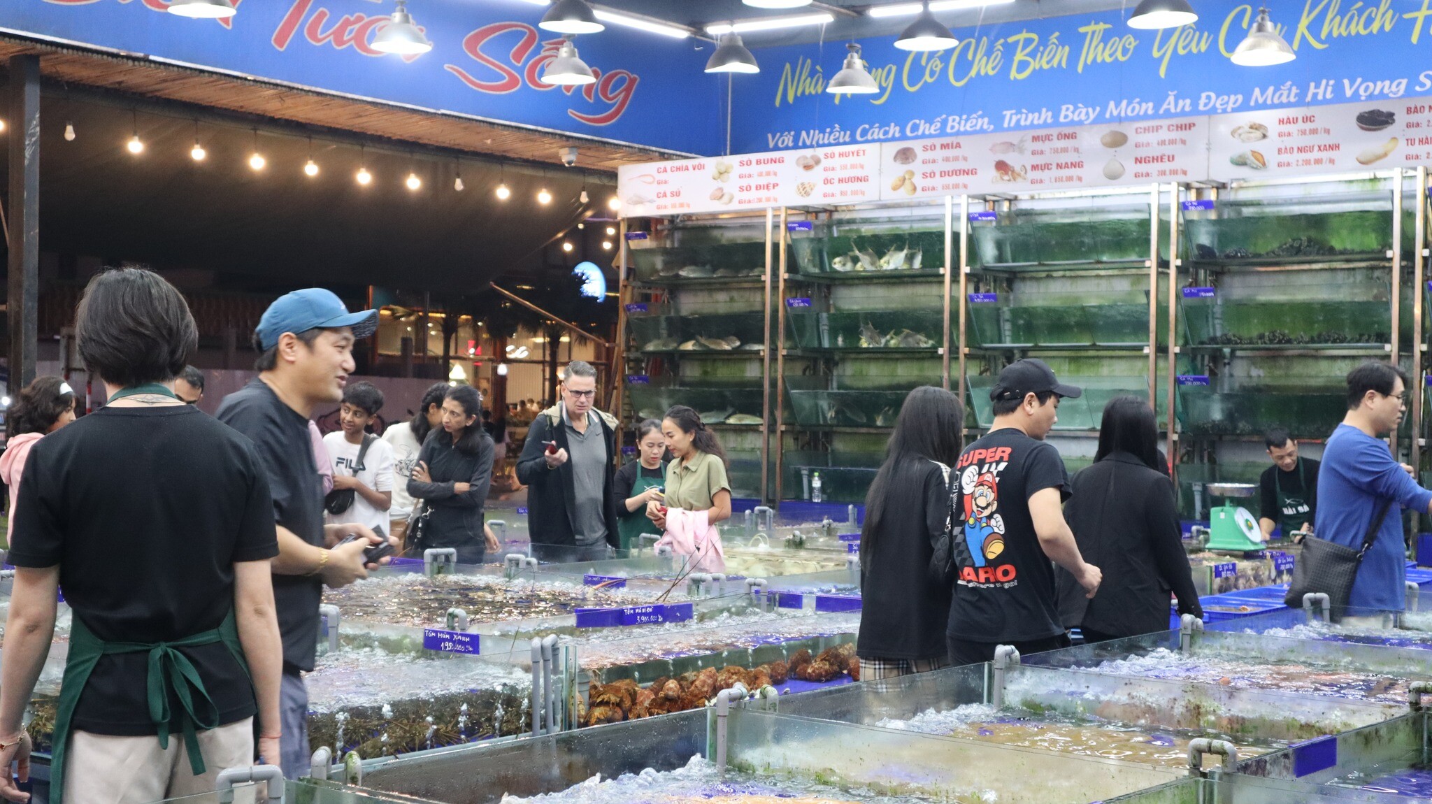 Nhà Hàng Hải Sản Làng Cá 11