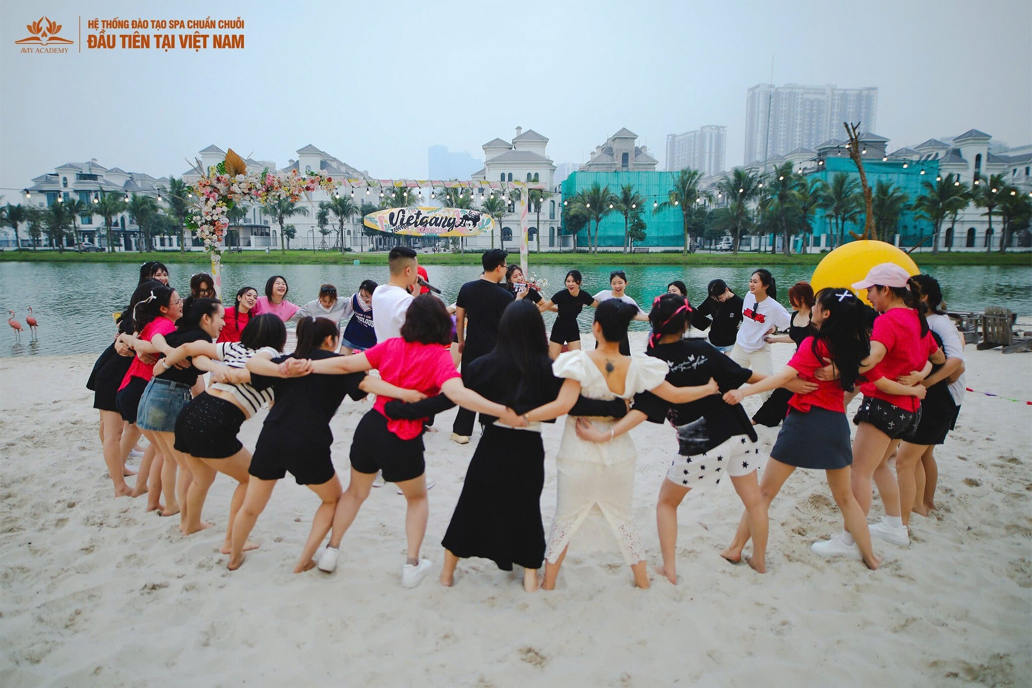 Học viện đào tạo thẩm mỹ Amy 10