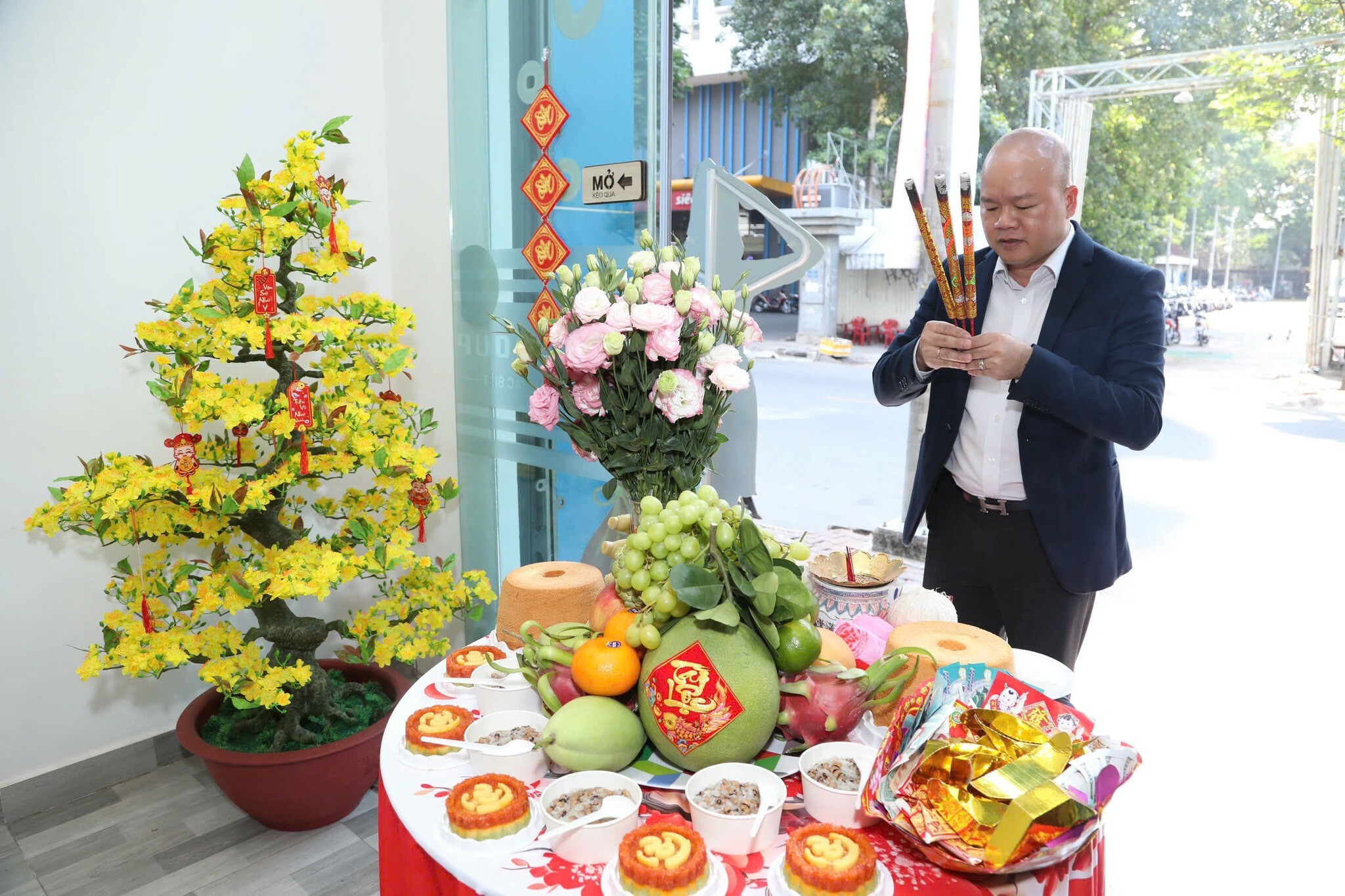 Du lịch quốc tế Vina Group - VINA GROUP TRAVEL 7