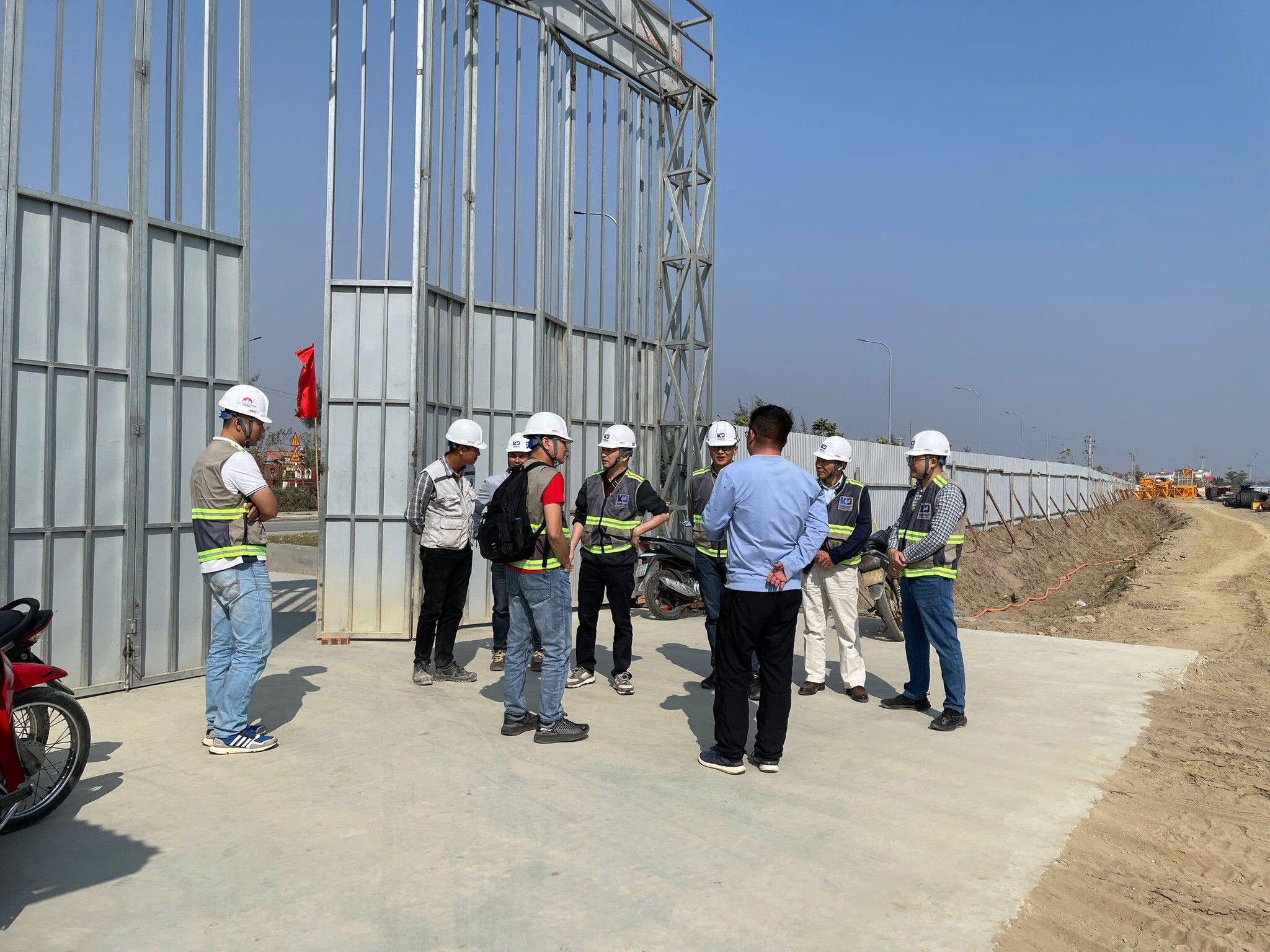 XÂY DỰNG KHÁNH ĐẠT 5