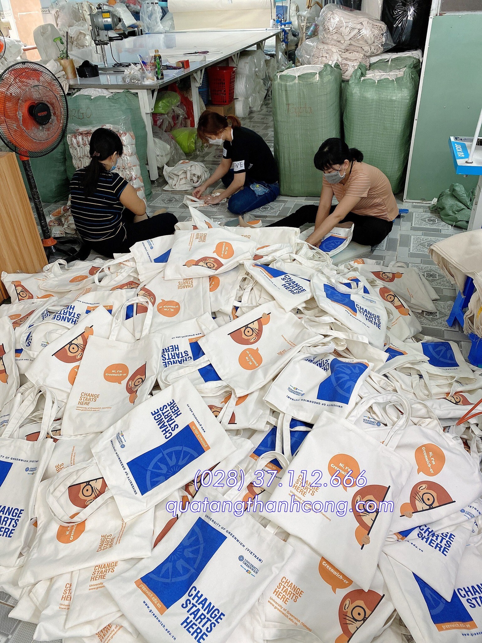 Sản Xuất Quà Tặng Thành Công 2