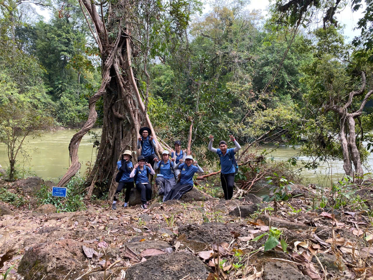 Khoa Học Kỹ Thuật Phượng Hải 17